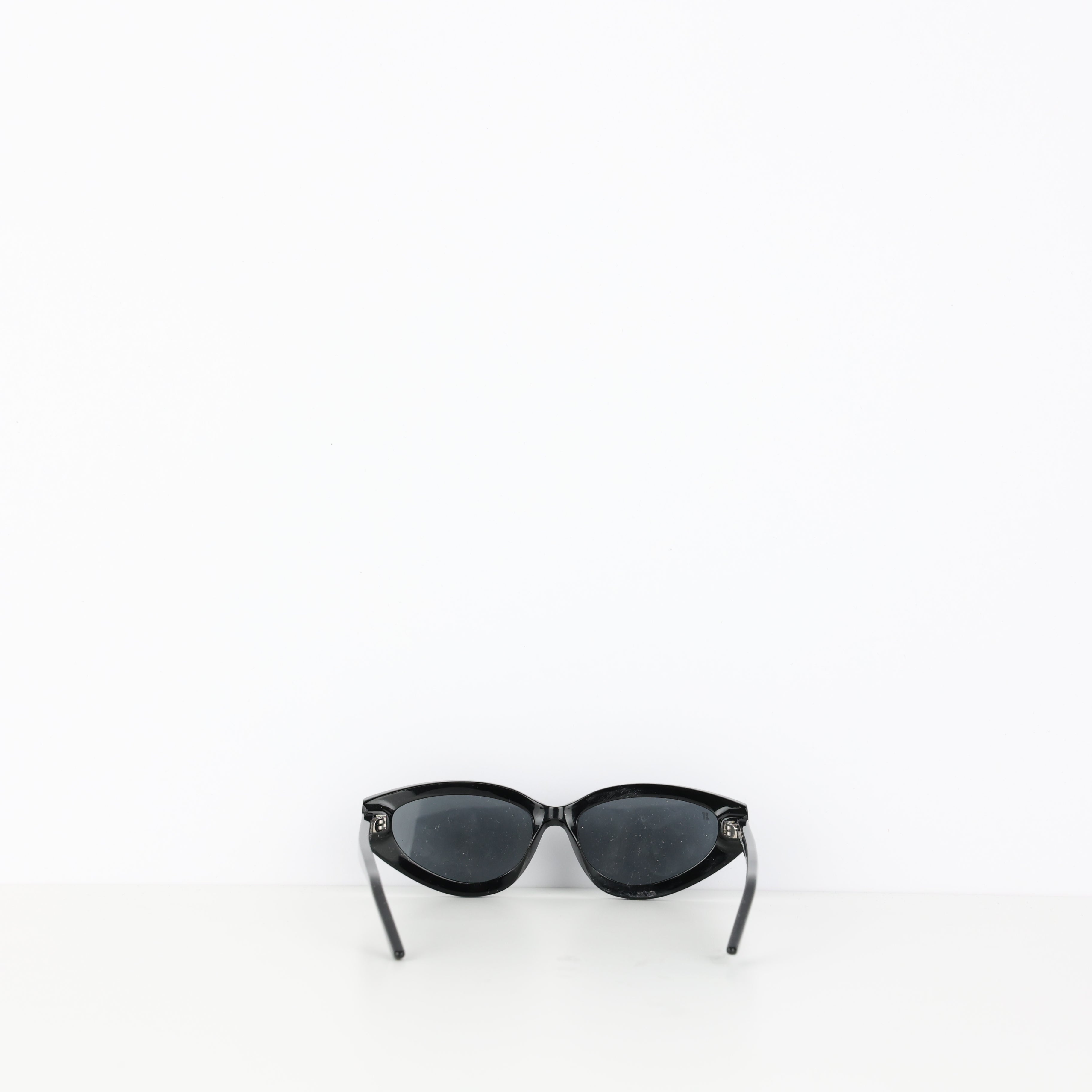 Sunglasses, UK Size One Size