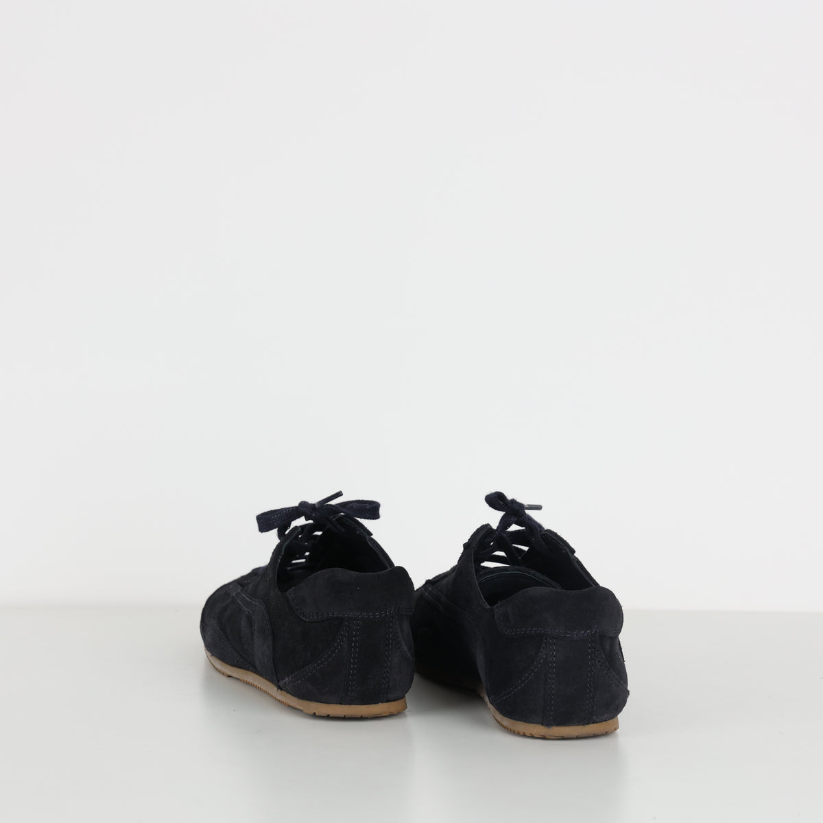 Trainers , Shoe Size 39