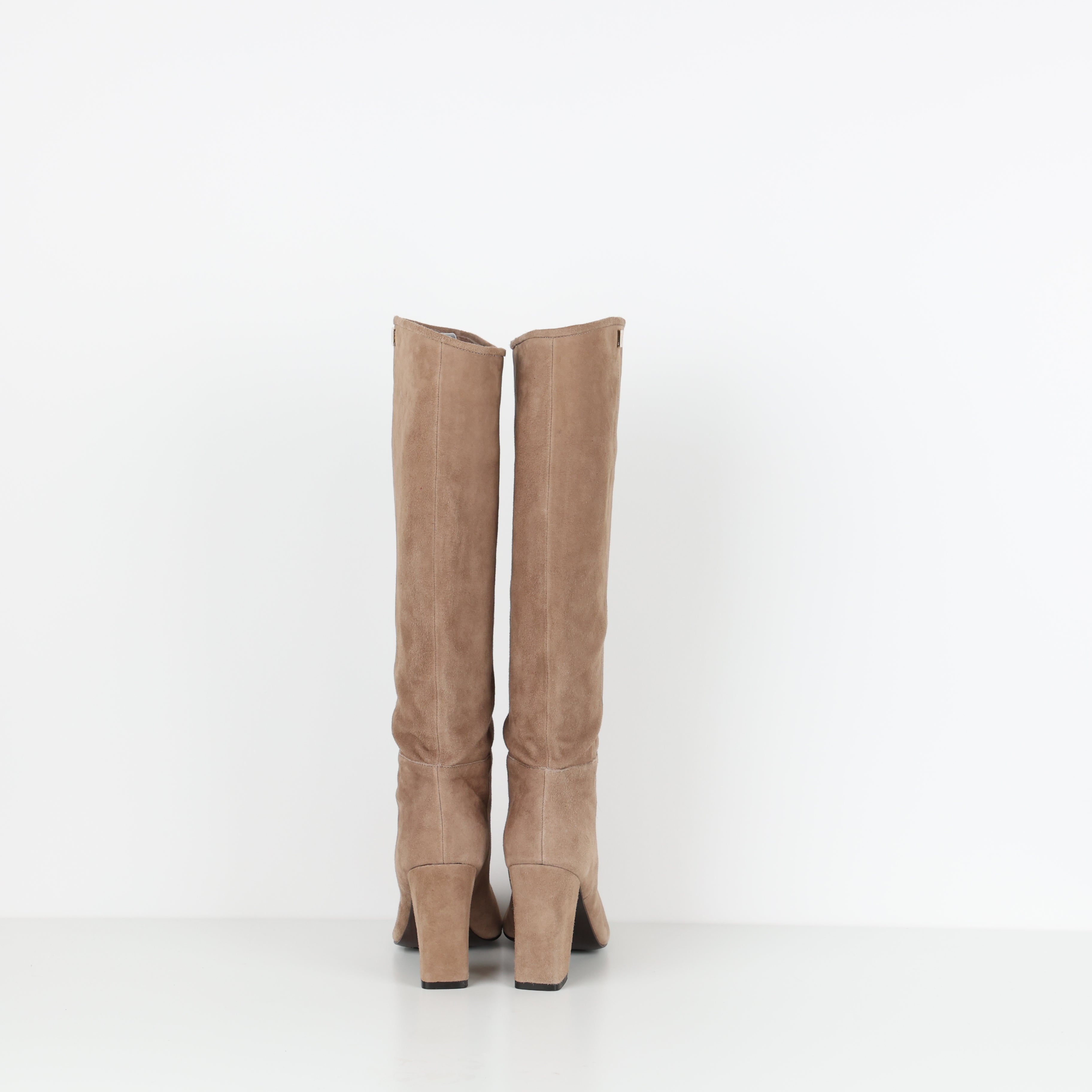Boots , Shoe Size 39