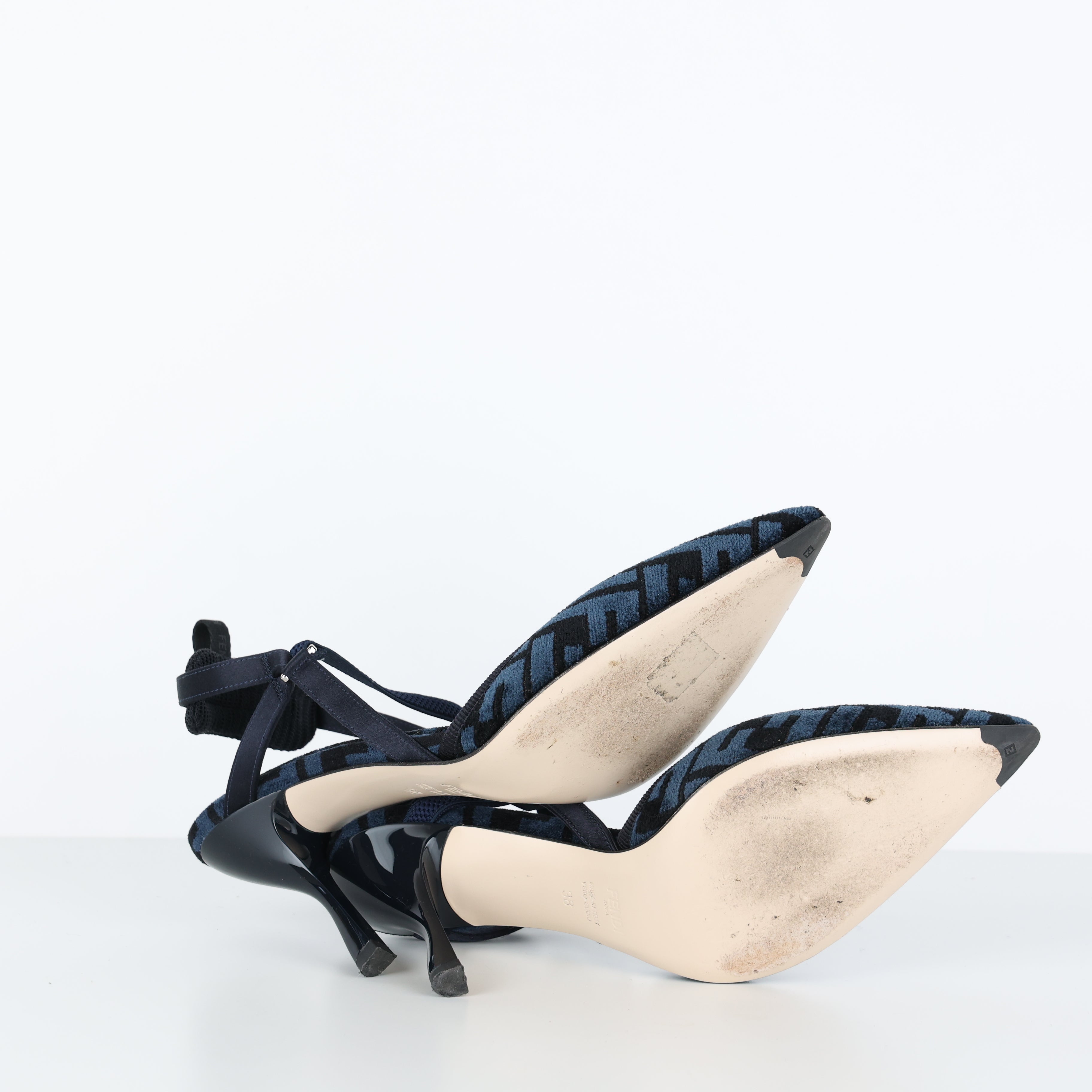 Heels , Shoe Size 38