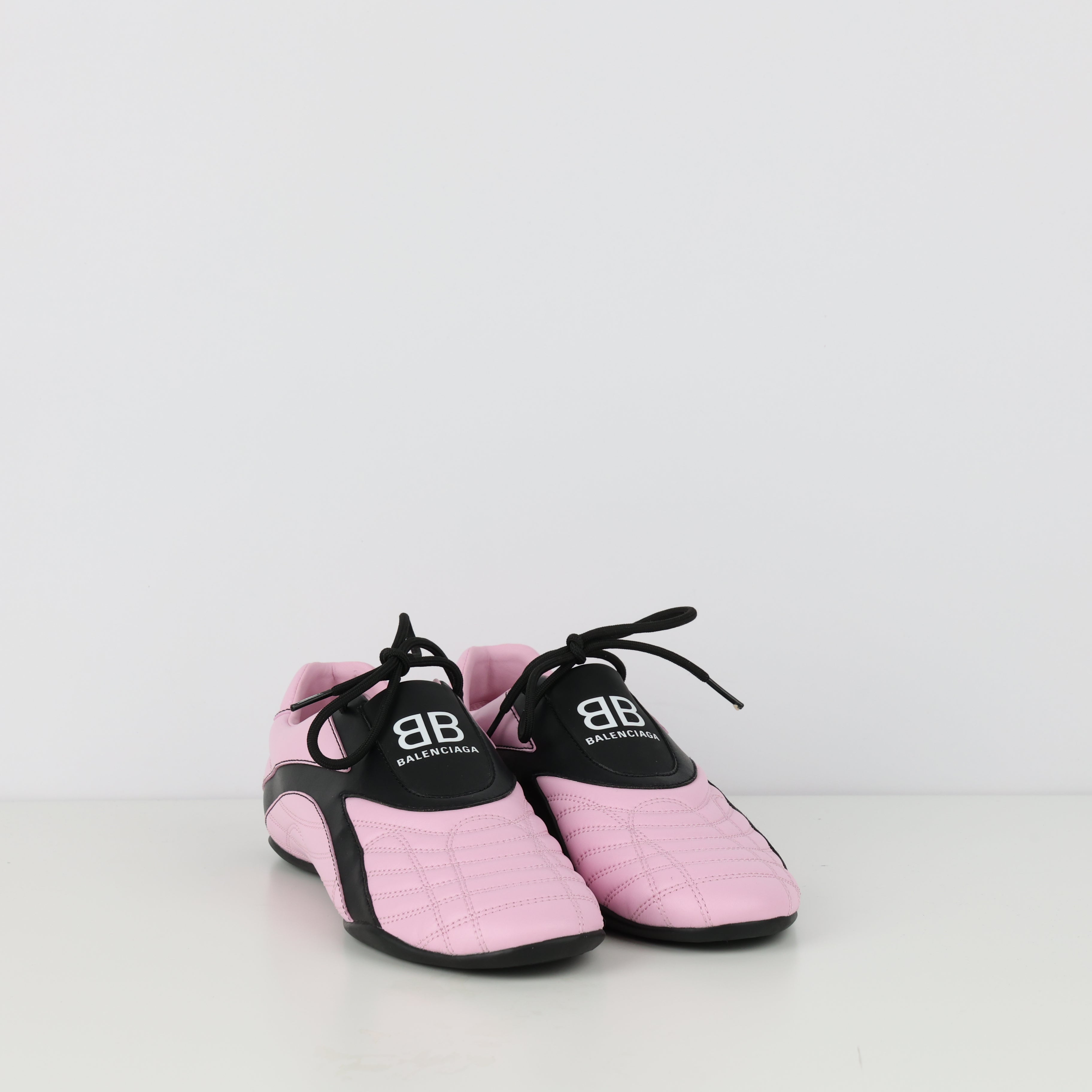 Trainers , Shoe Size 40