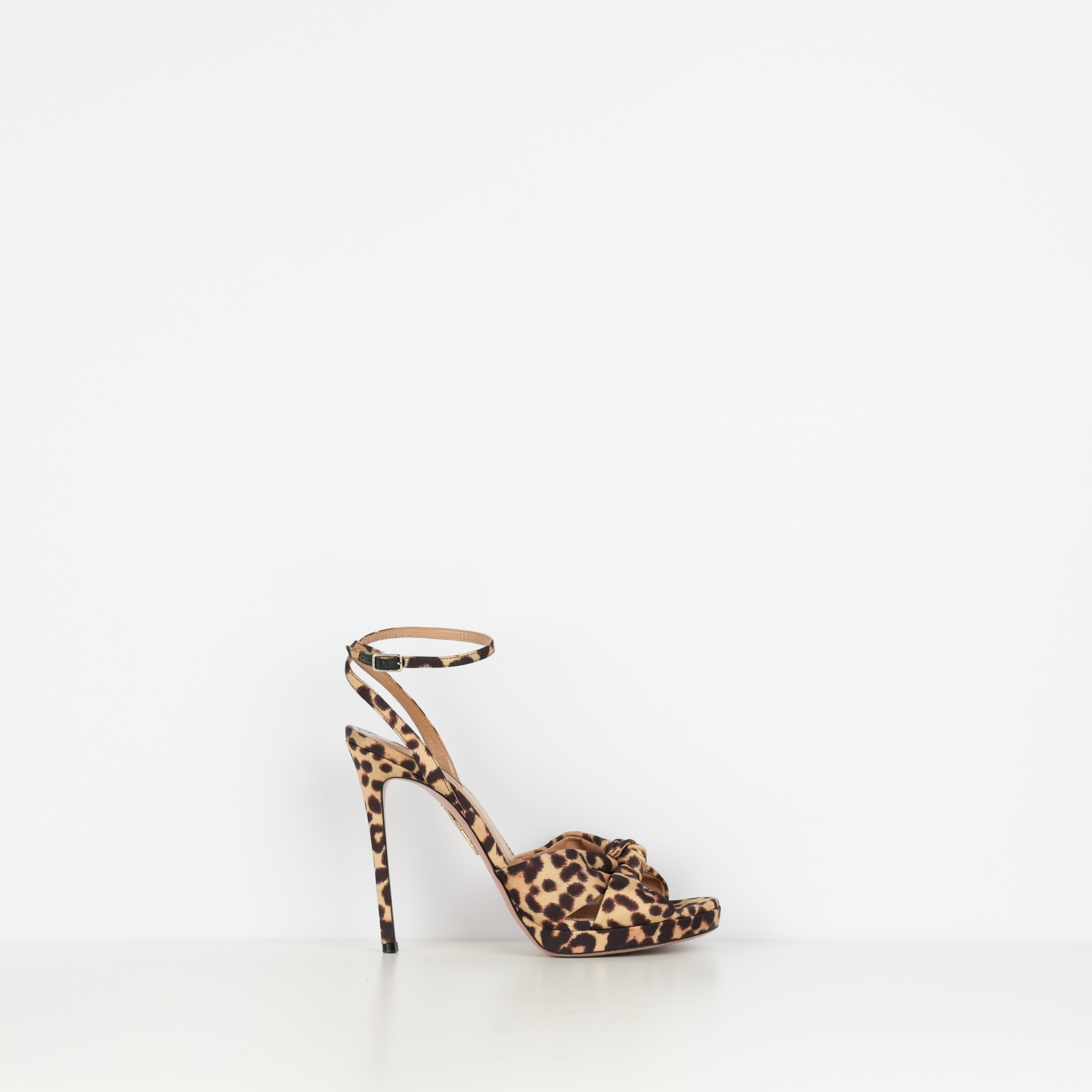 Heels , Shoe Size 39