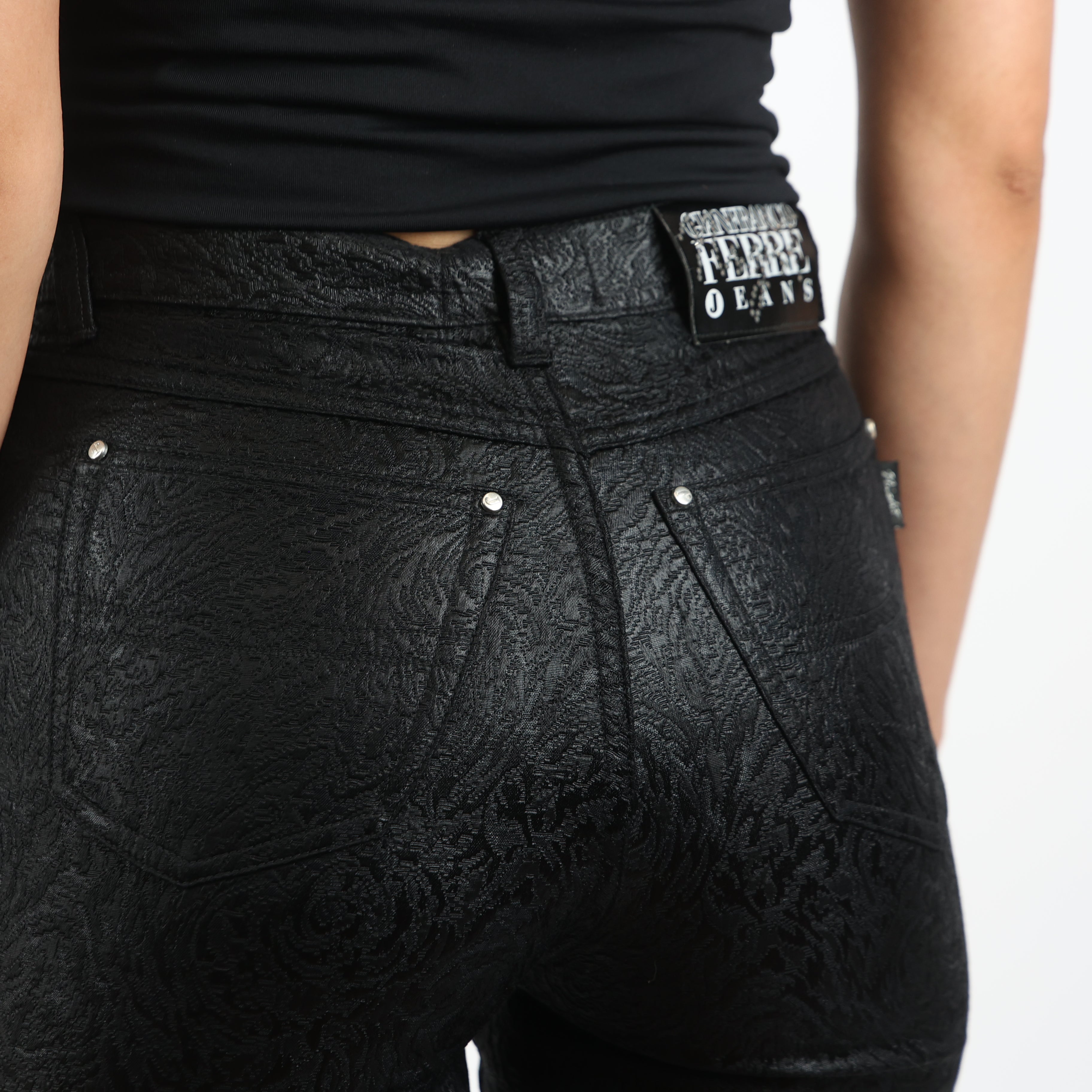 Jeans, Waist 28