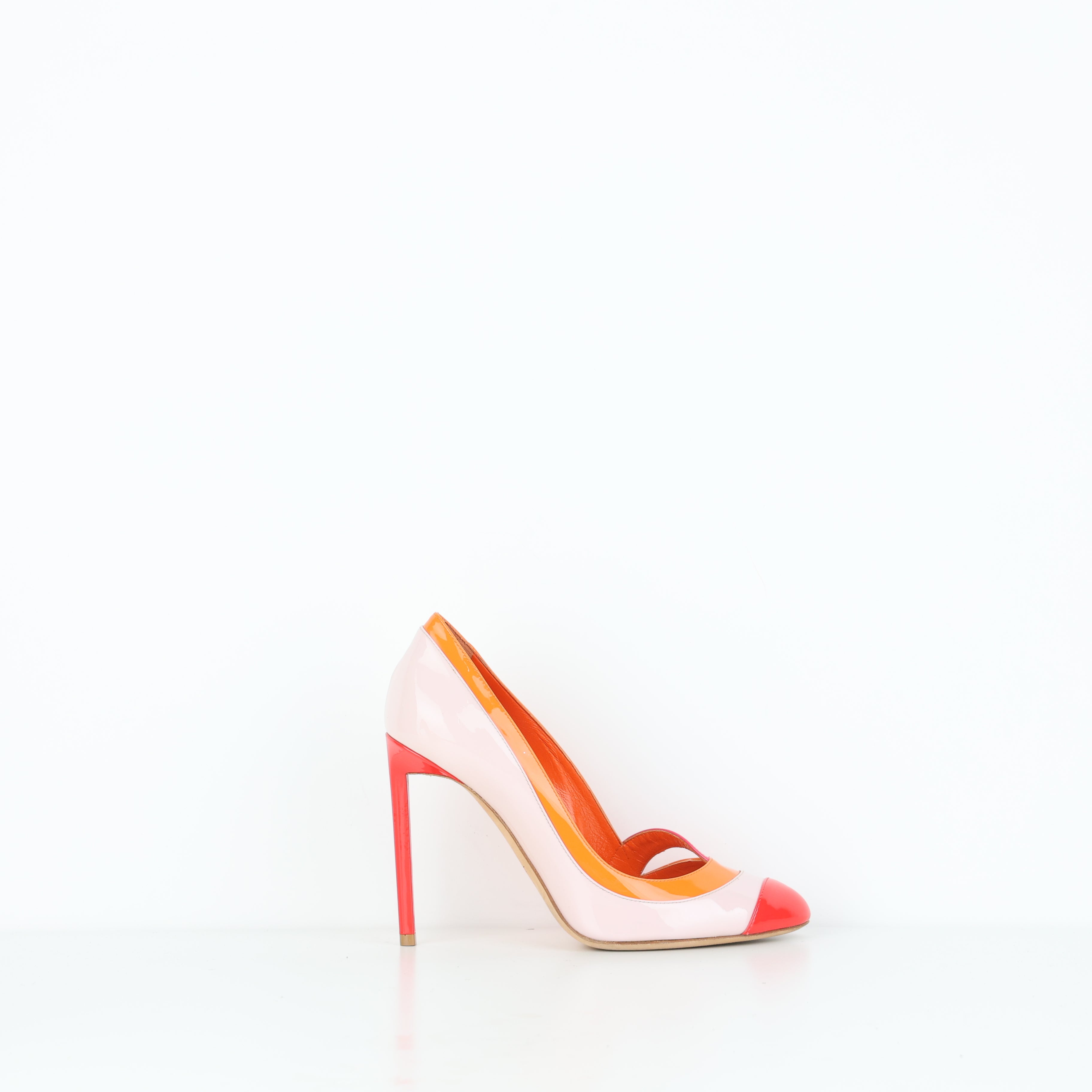 Heels , Shoe Size 37