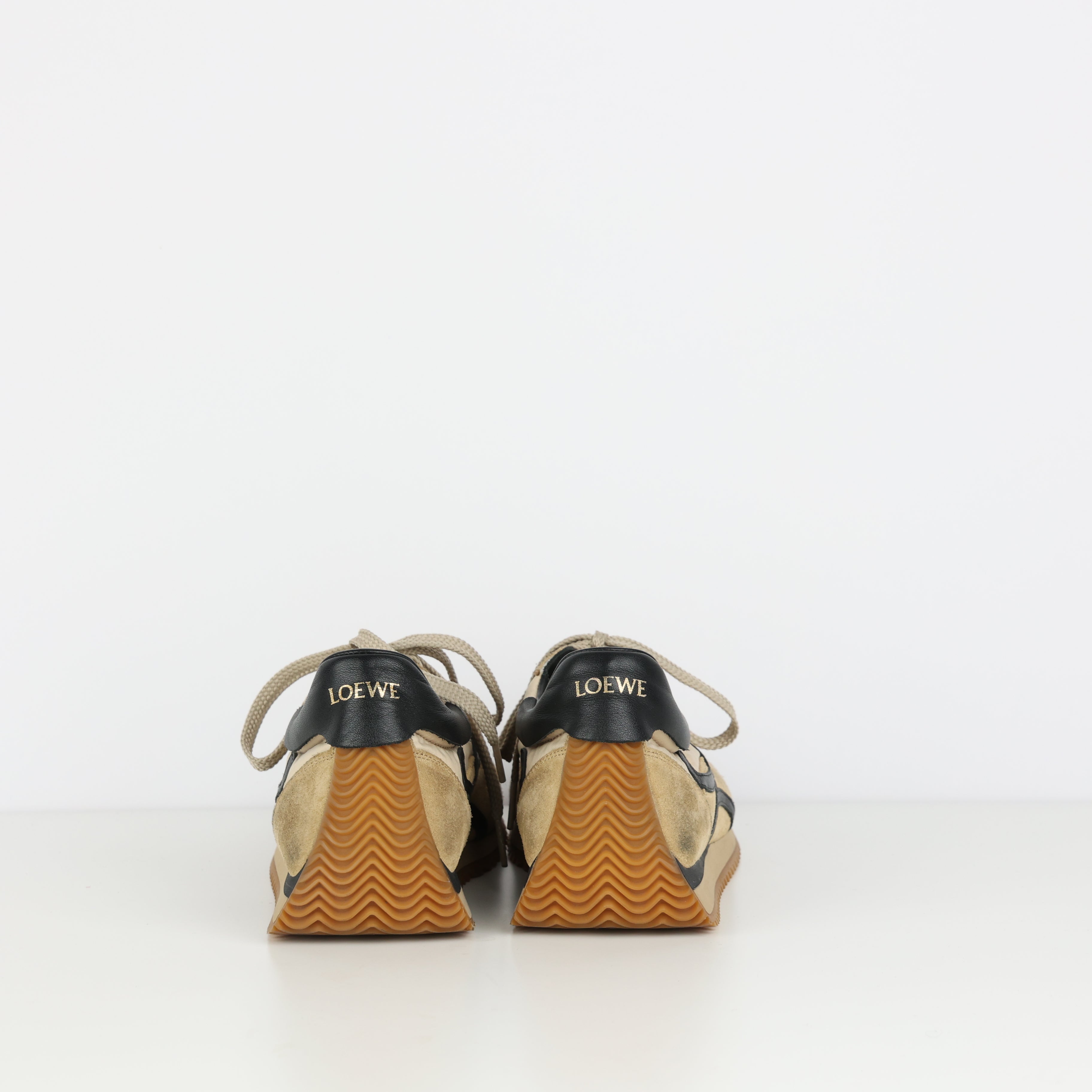 Trainers , Shoe Size 38