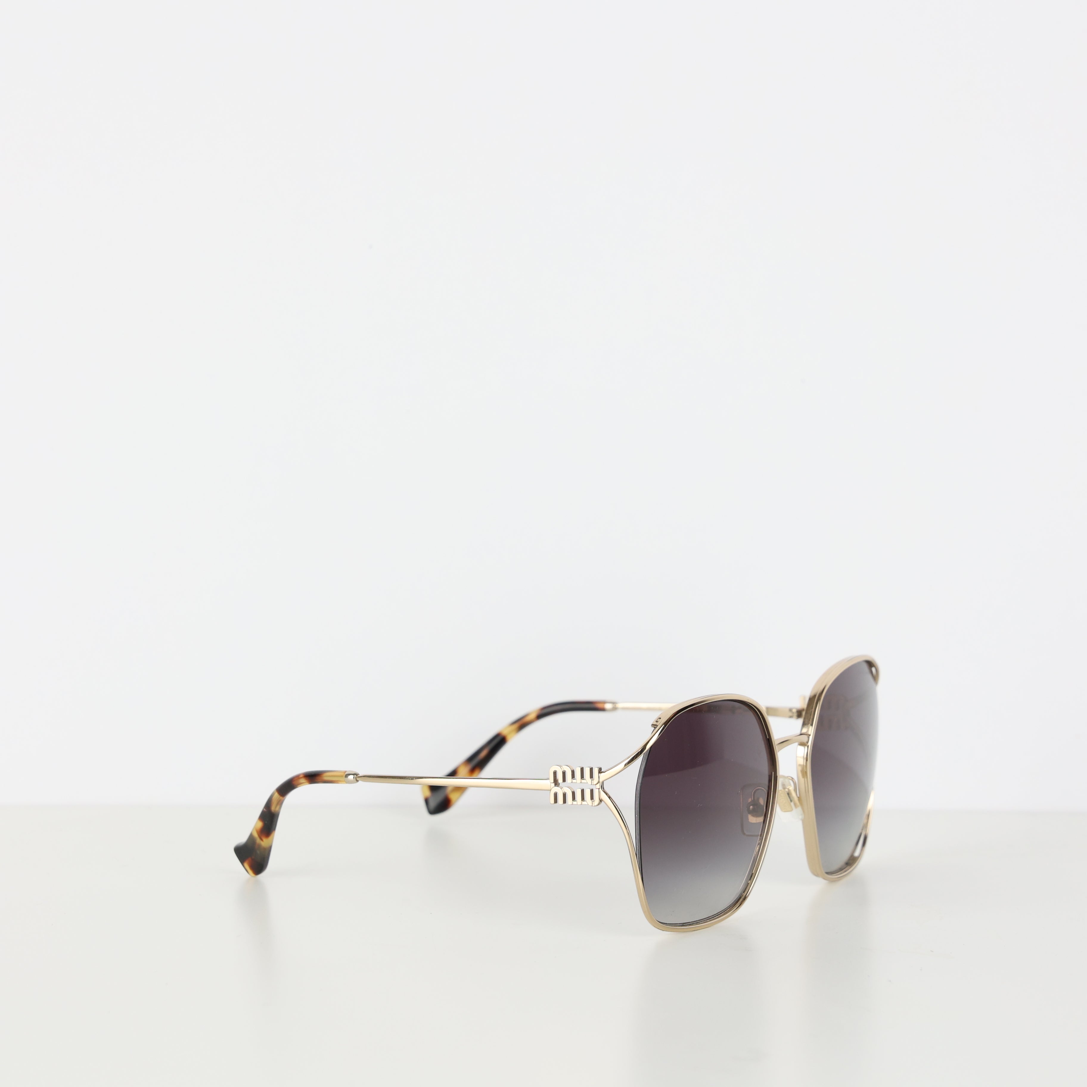 Sunglasses, UK Size One Size