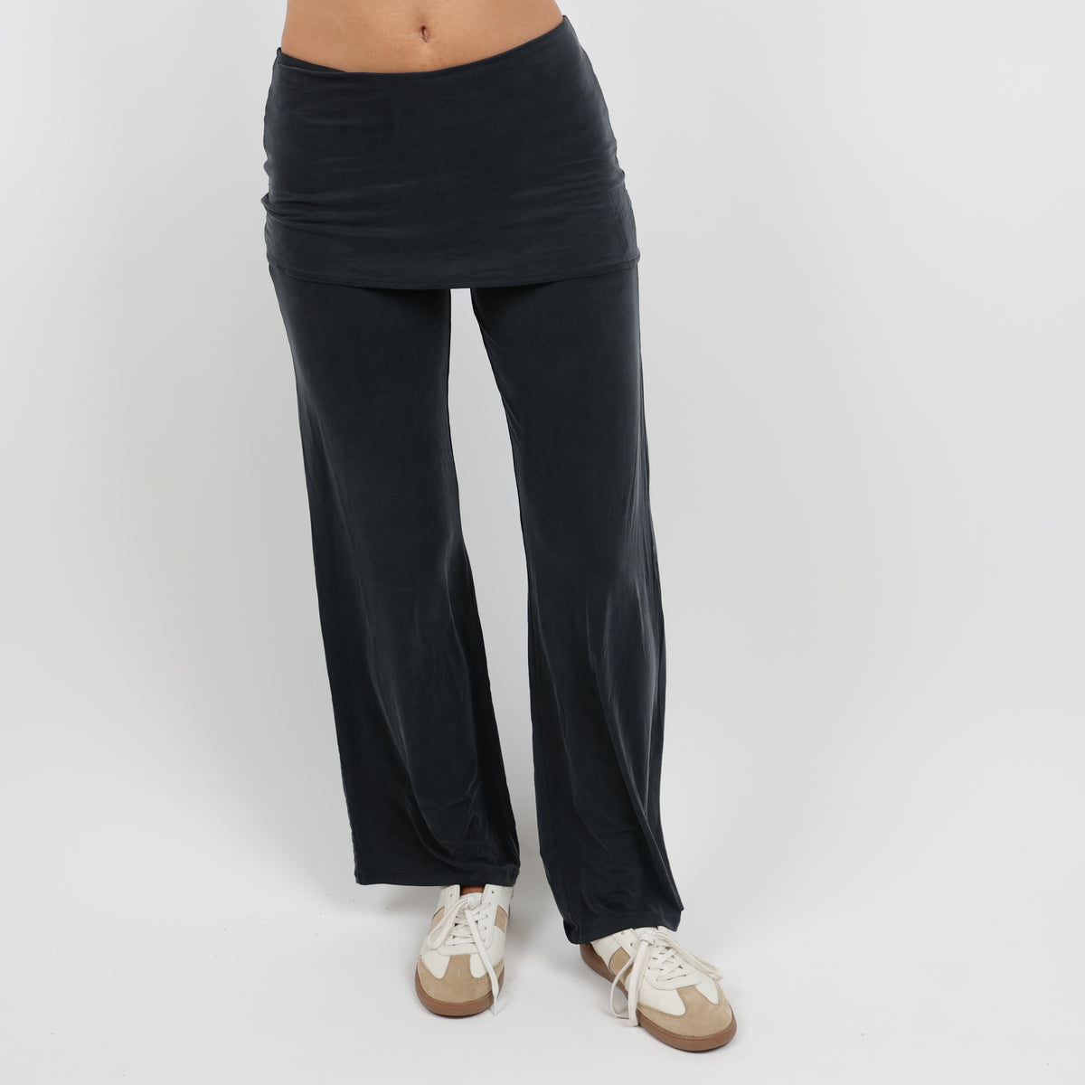 Trousers, UK Size 6