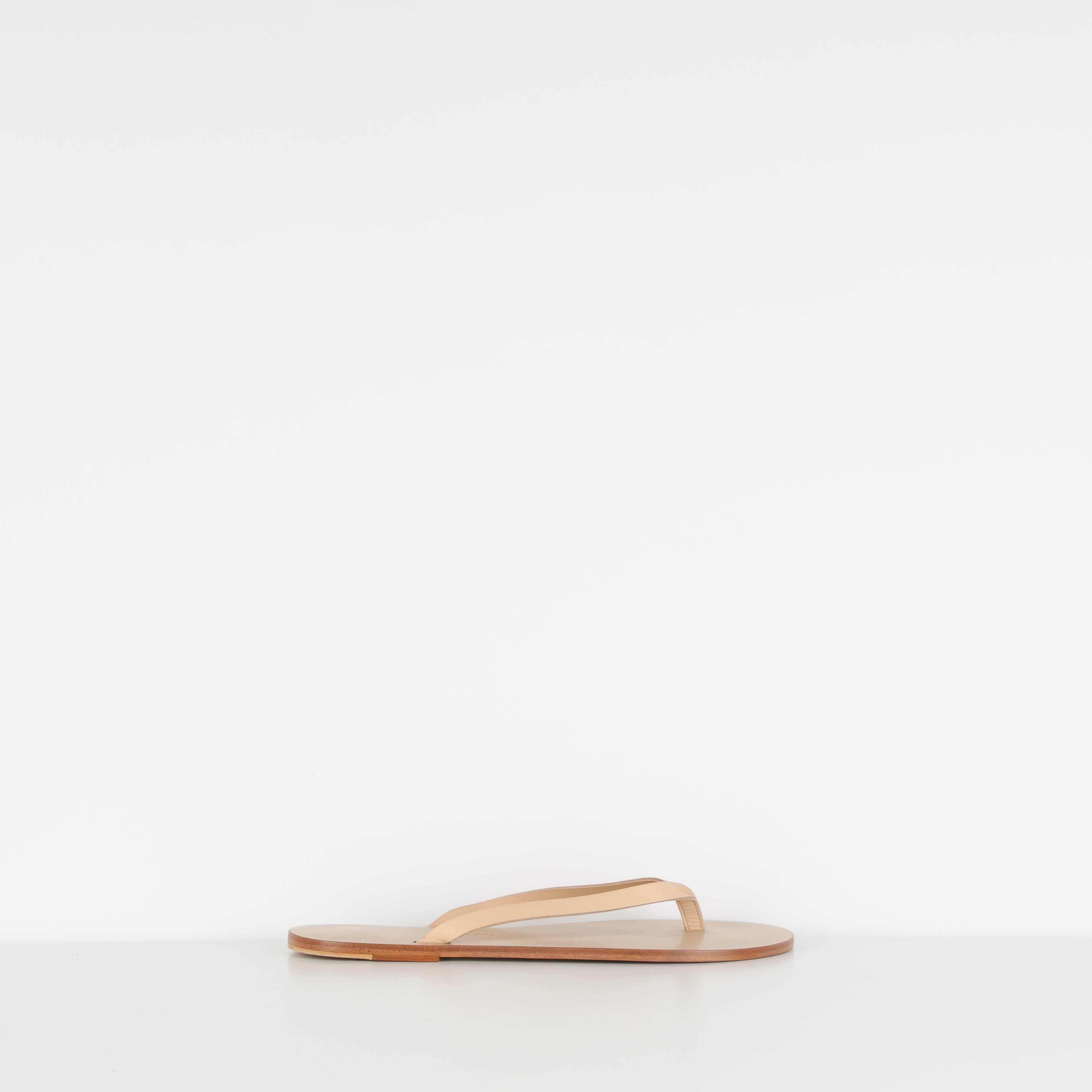 Flats, (UK Size 8) EUR 42