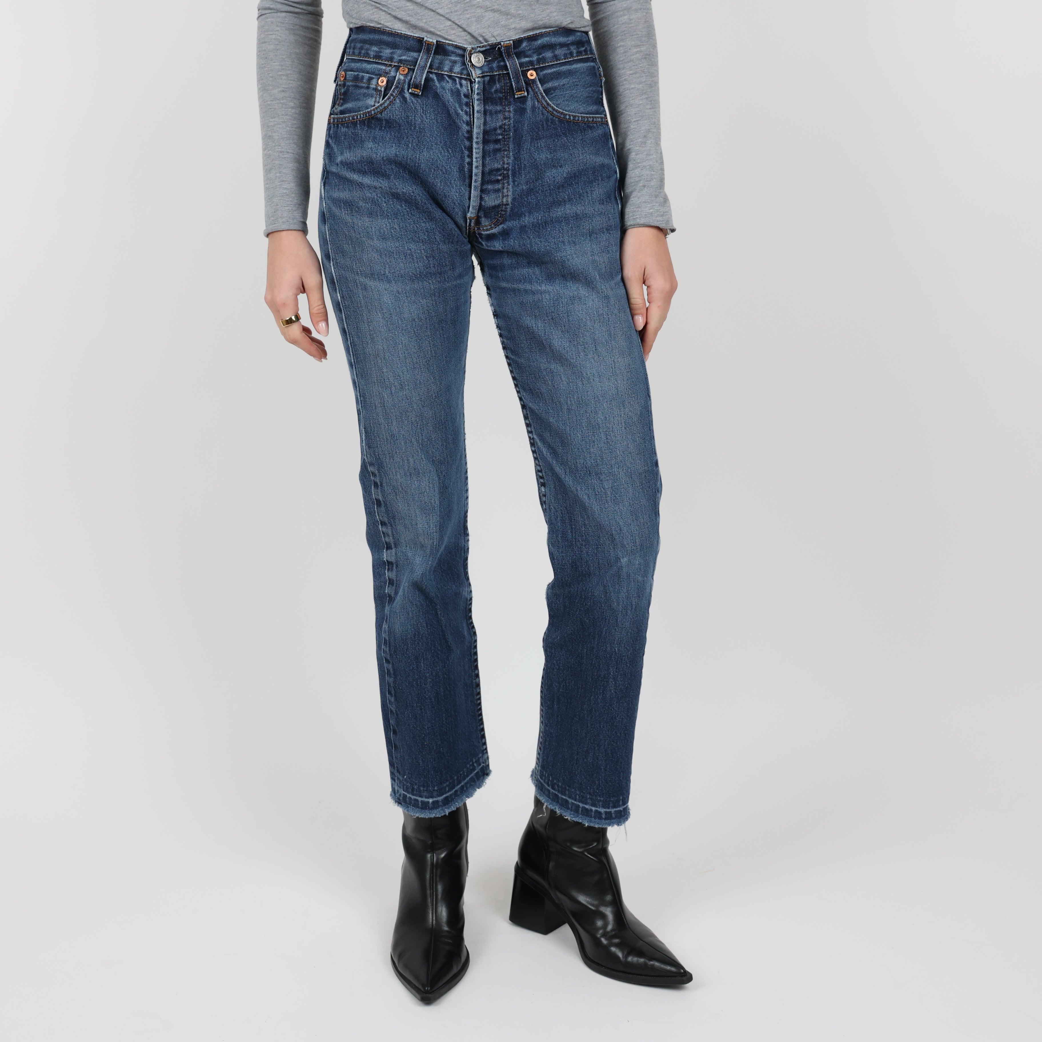 Jeans, Waist 28