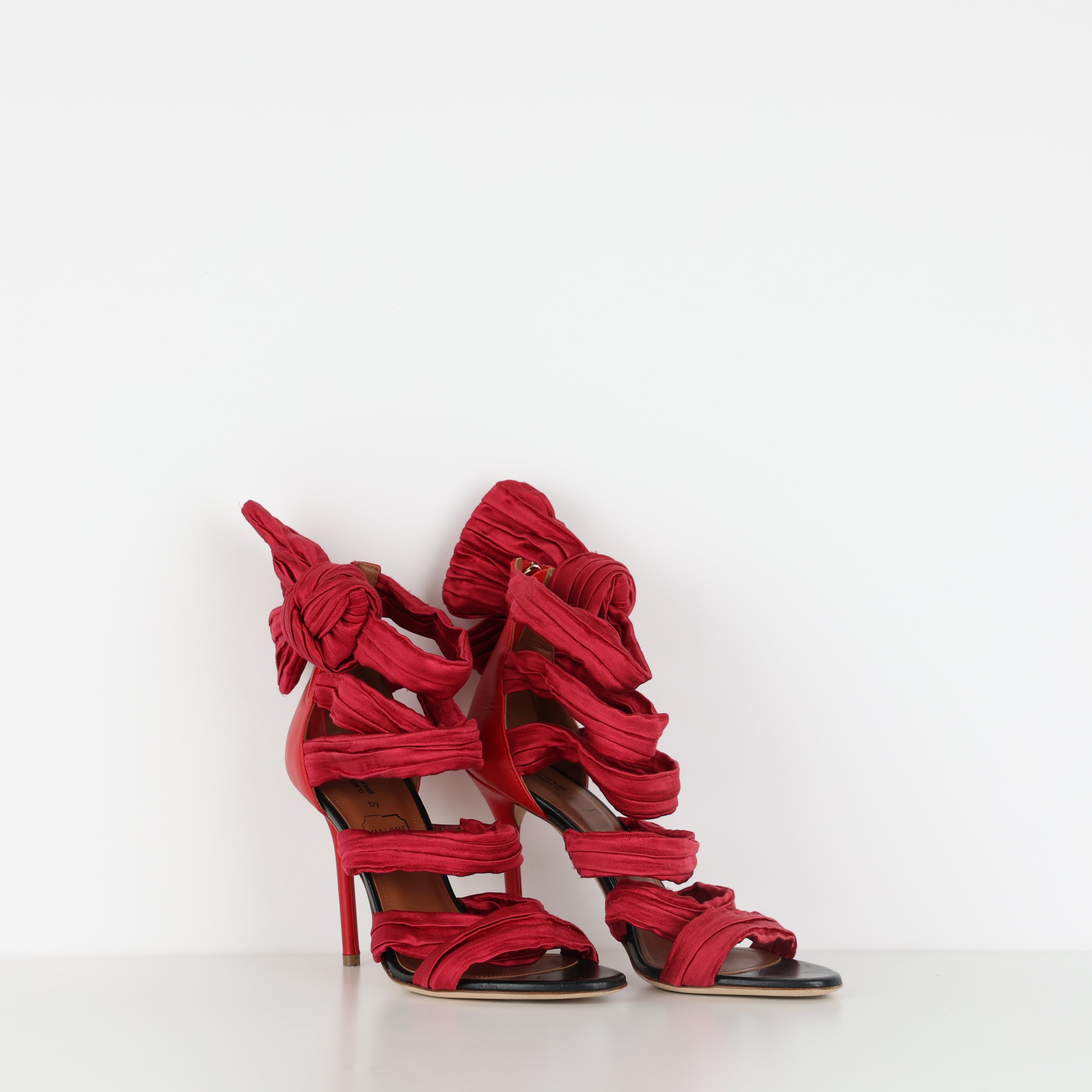 Heels , Shoe Size 37