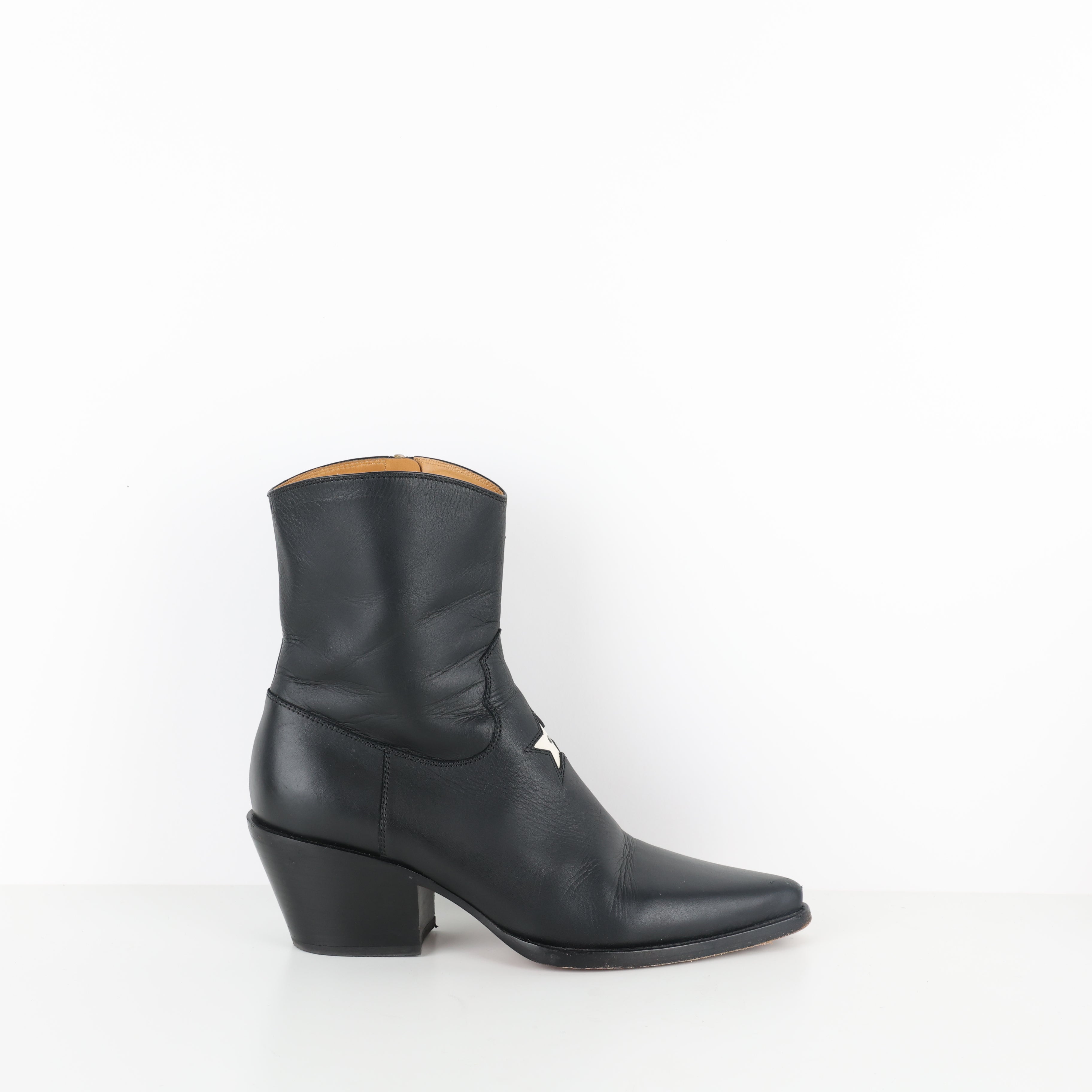 Boots , Shoe Size 38