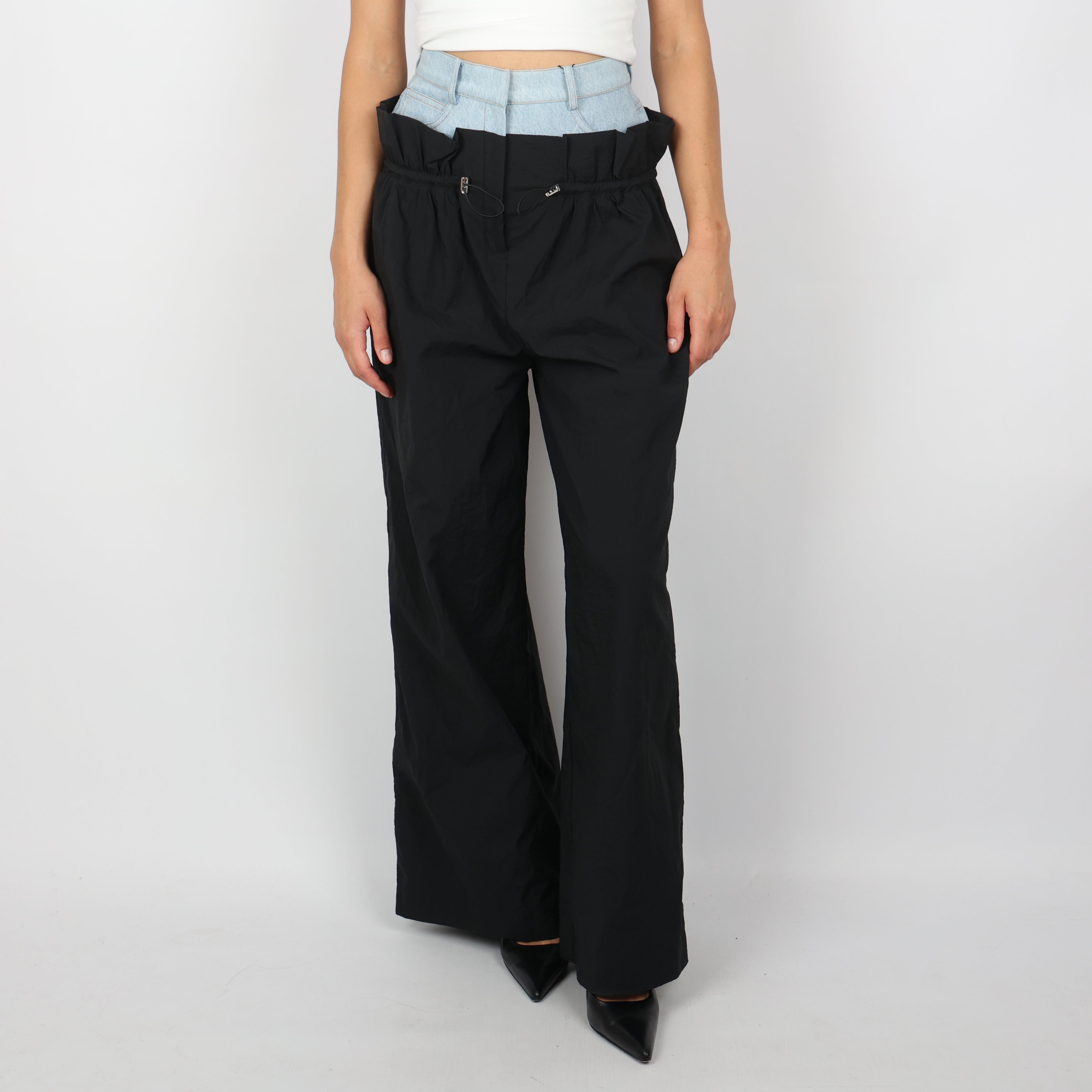 Trousers, Waist 28