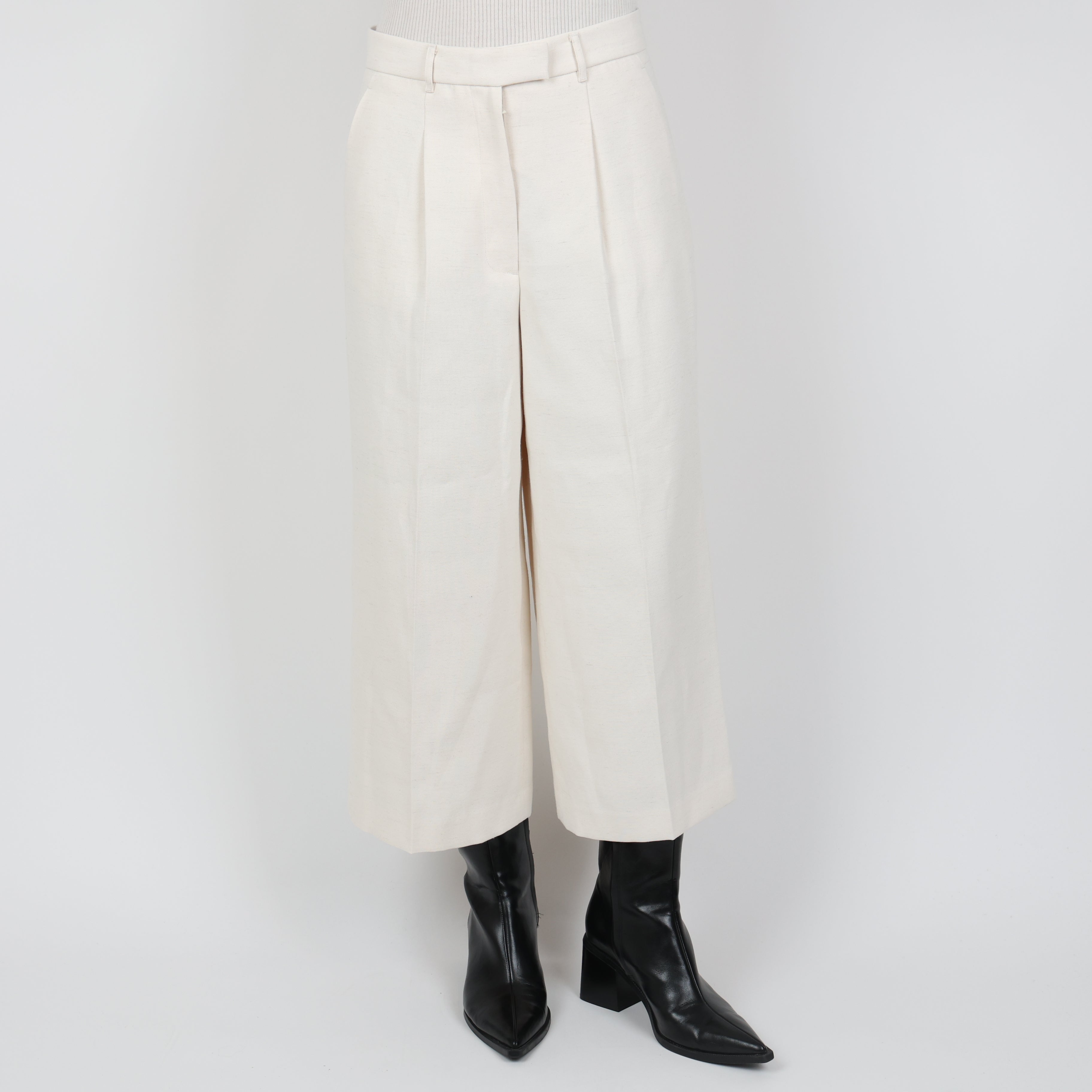 Trousers, UK Size 6