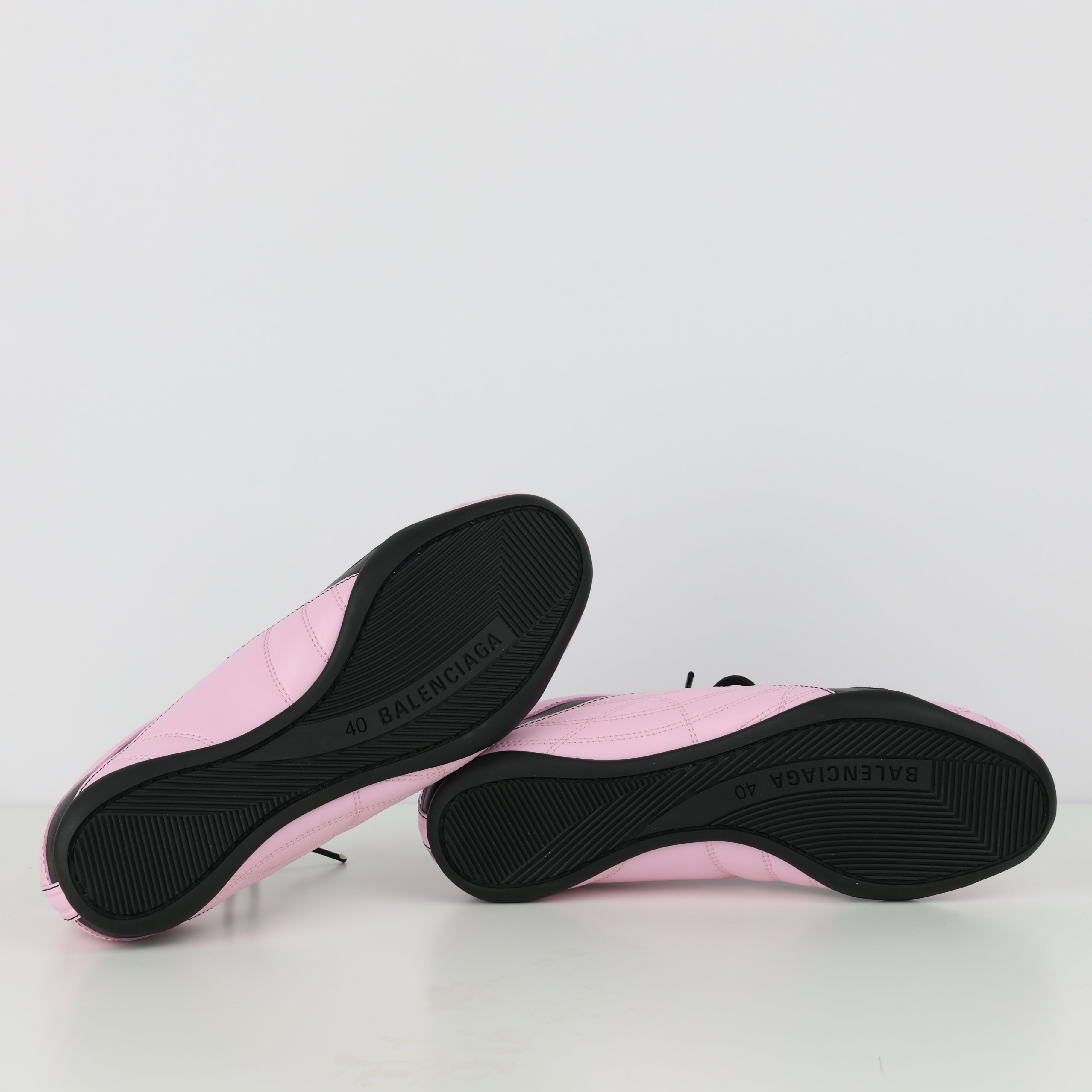 Trainers , Shoe Size 40