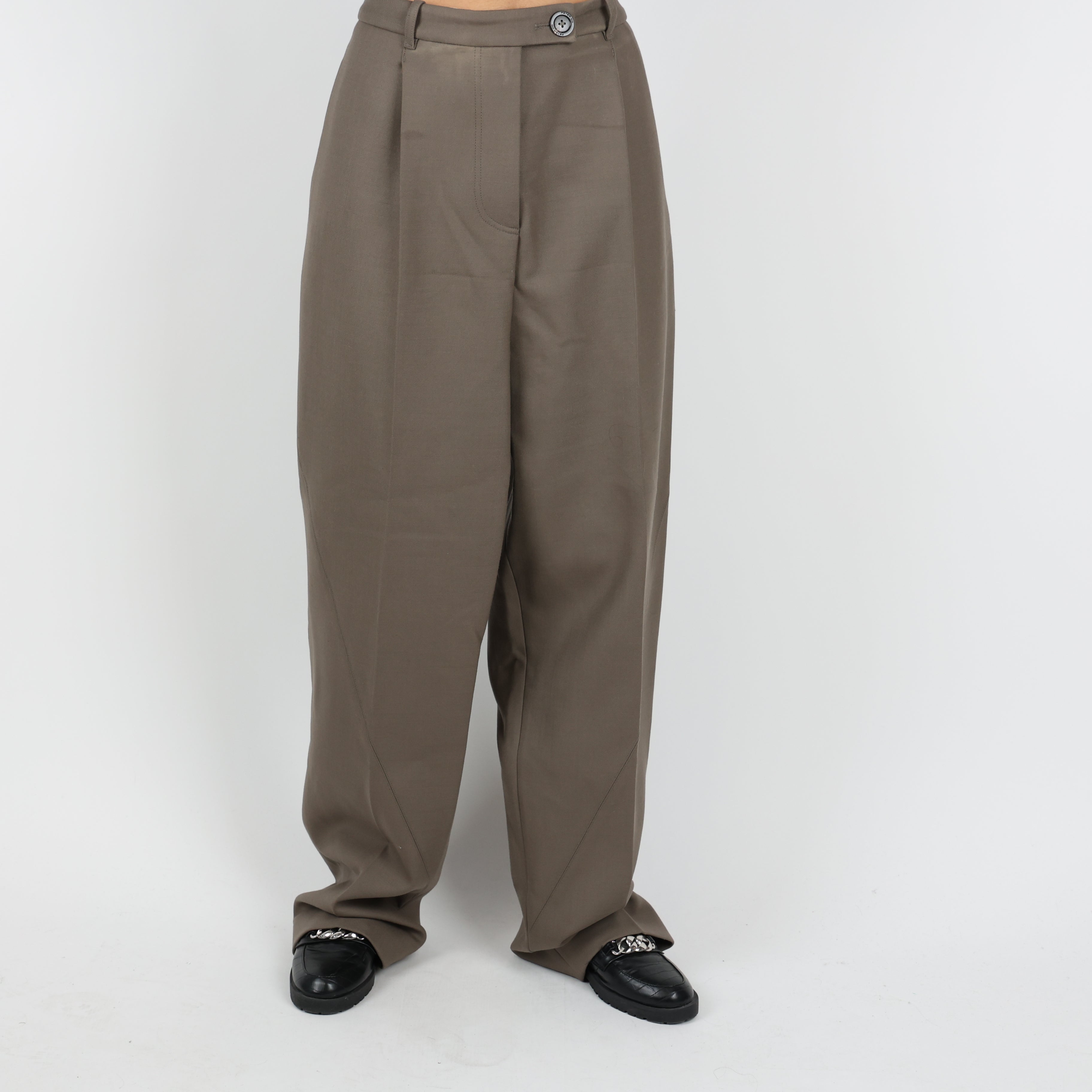 Suit, UK Size 16