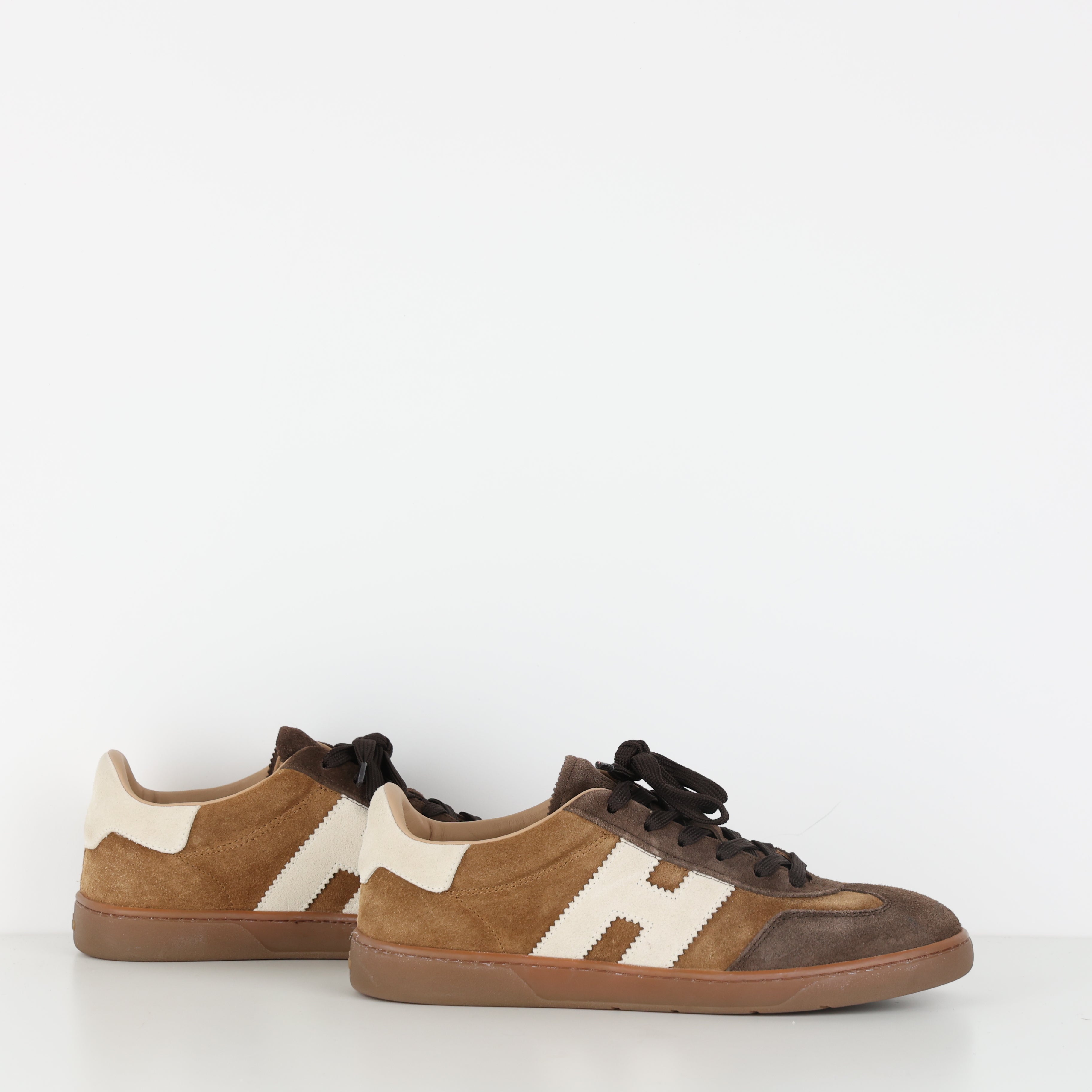 Trainers , Shoe Size 40