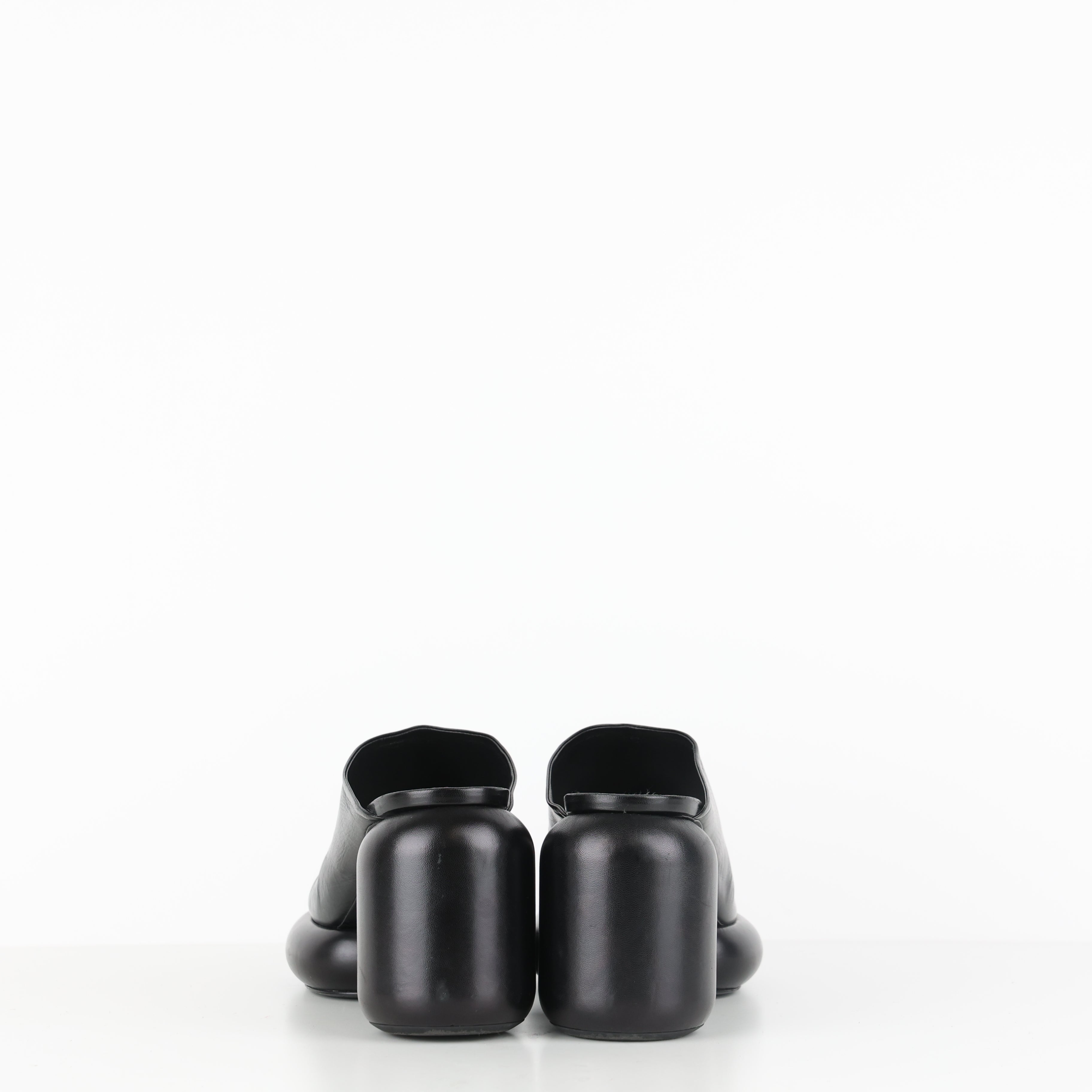 Heels , Shoe Size 40