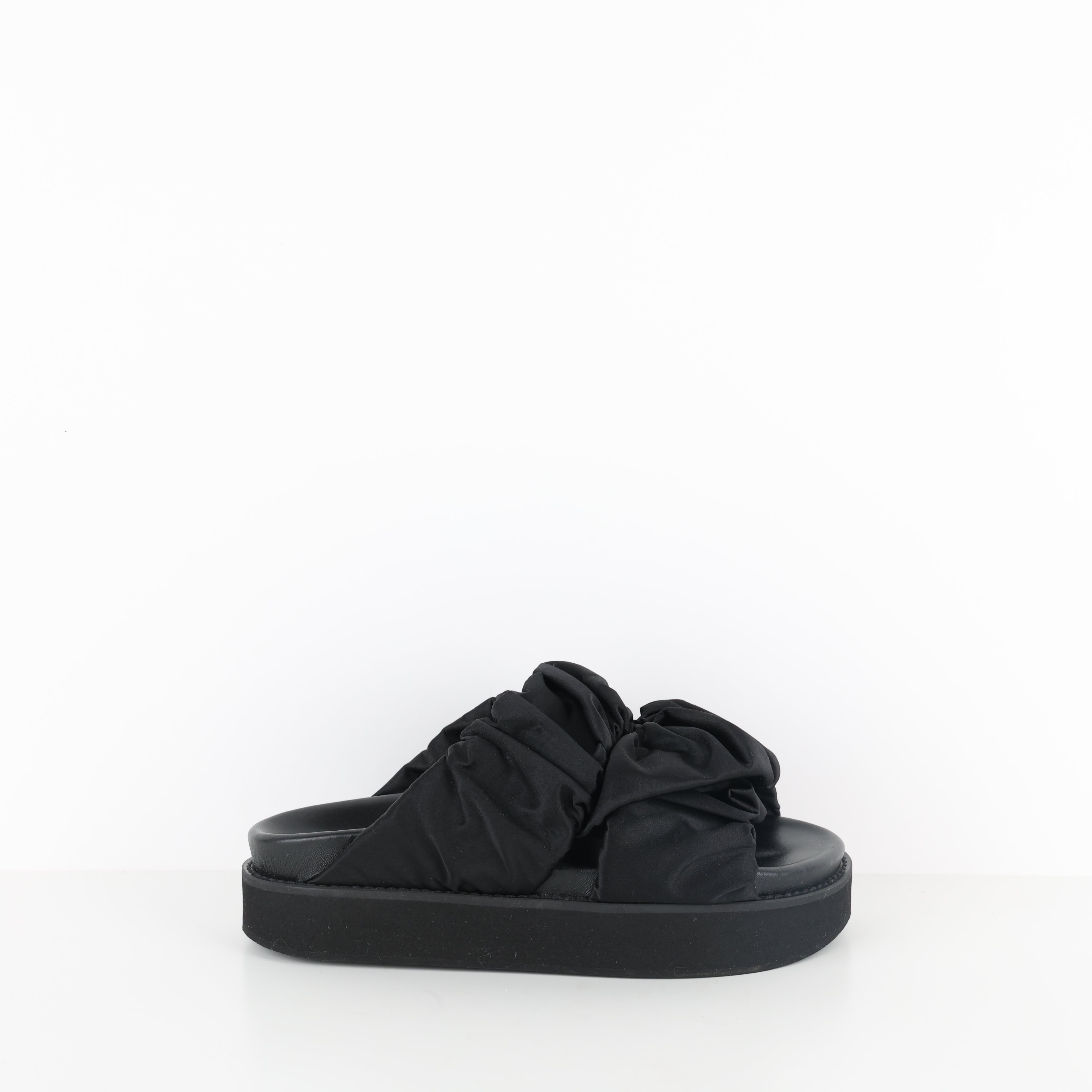 Flats , Shoe Size 38
