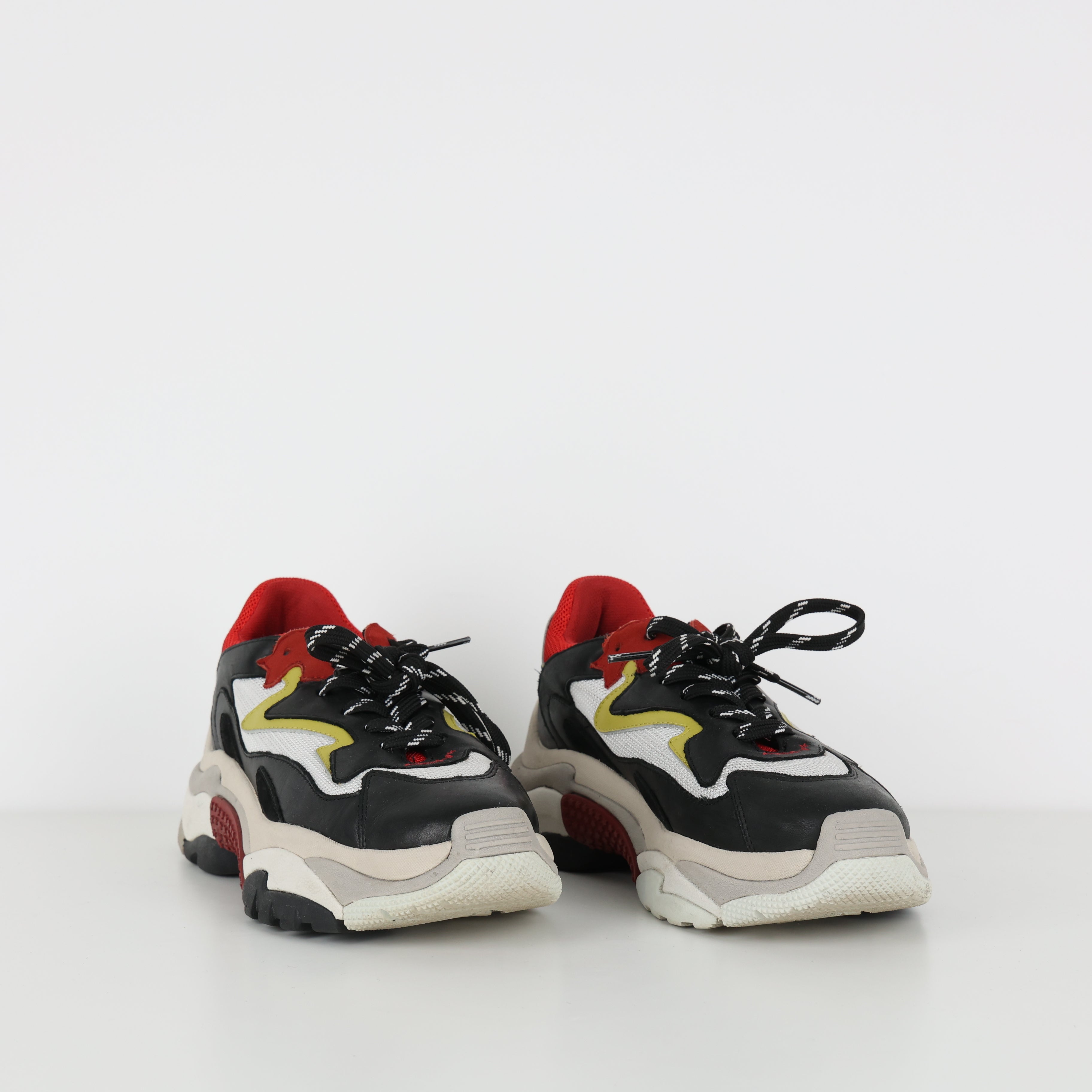 Trainers , Shoe Size 38