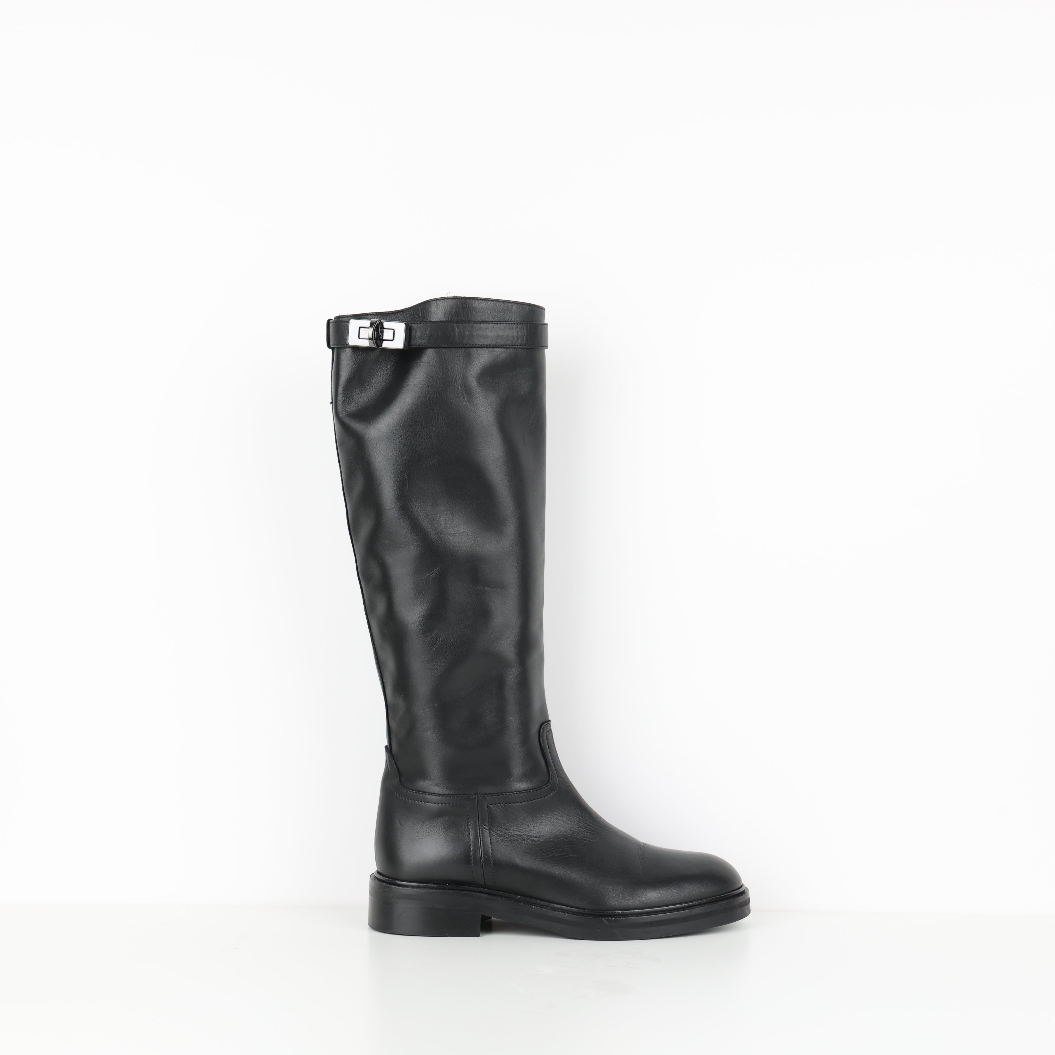 Boots , Shoe Size 38