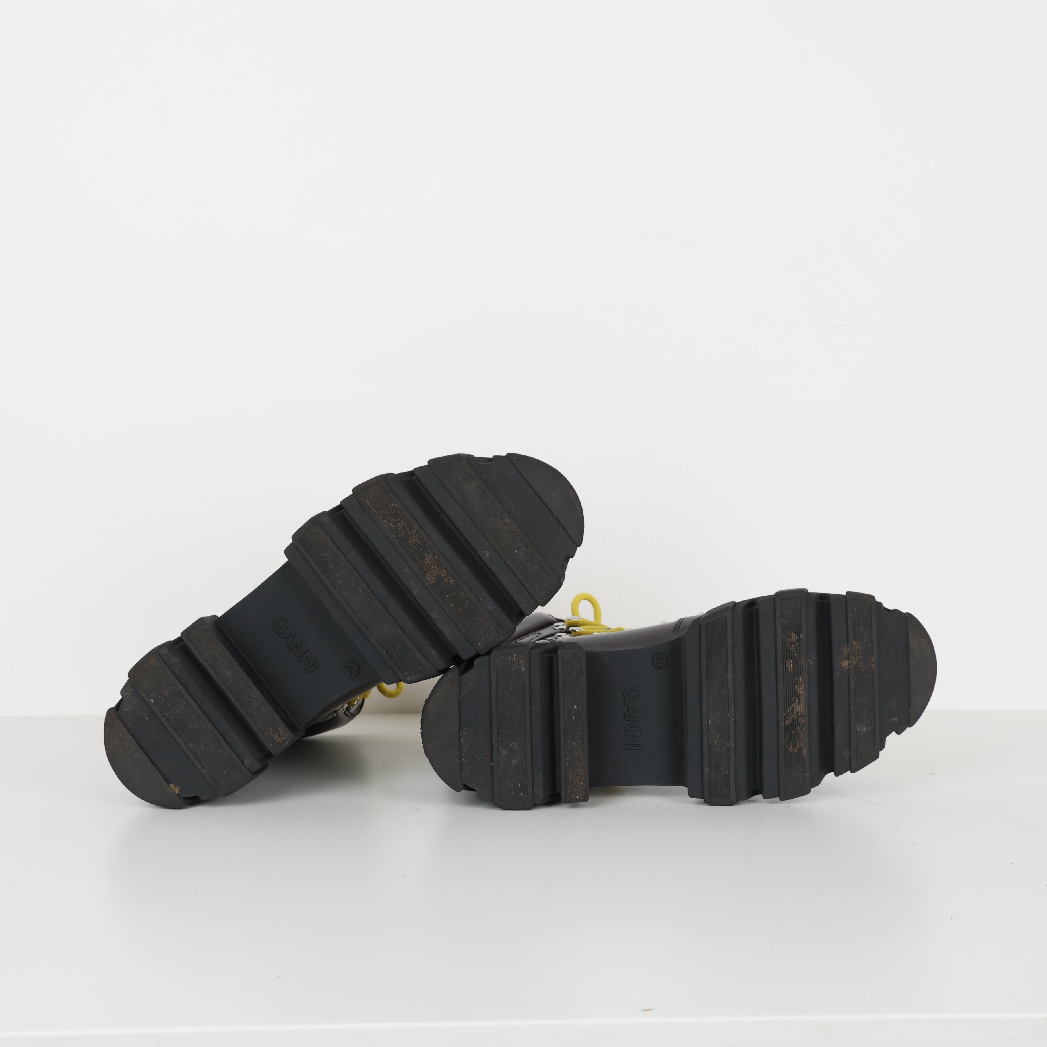 Boots , Shoe Size 40