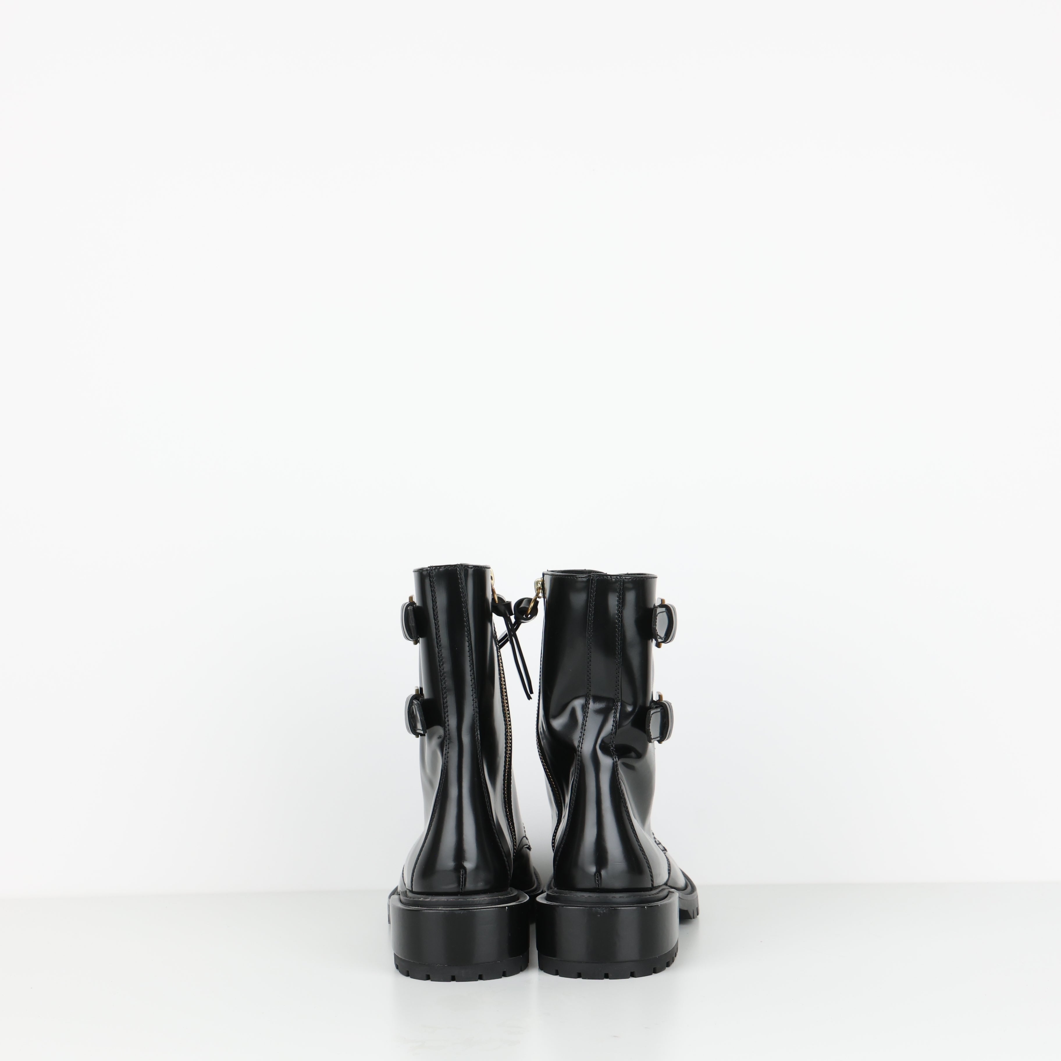 Boots, Shoe Size 39