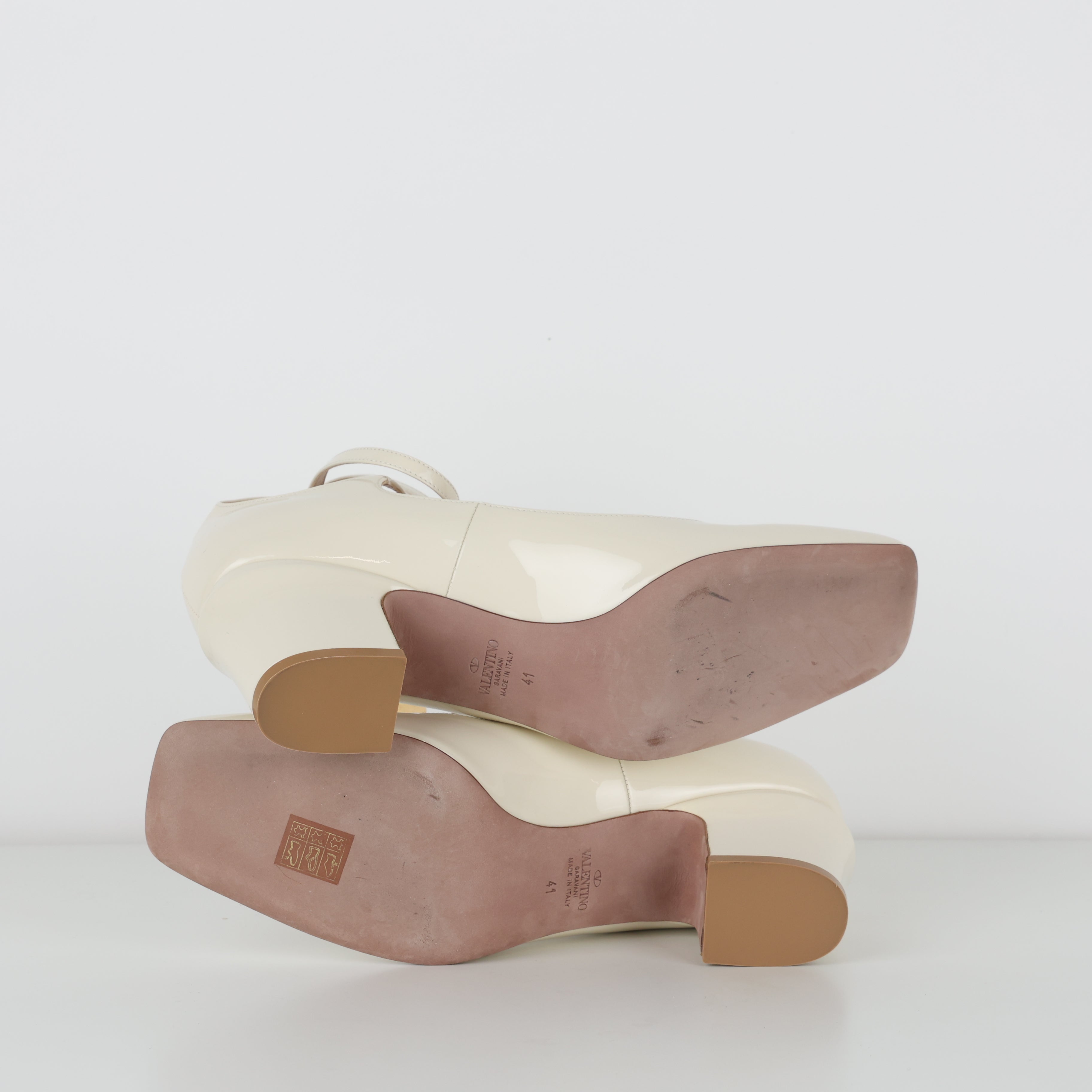Heels , Shoe Size 41