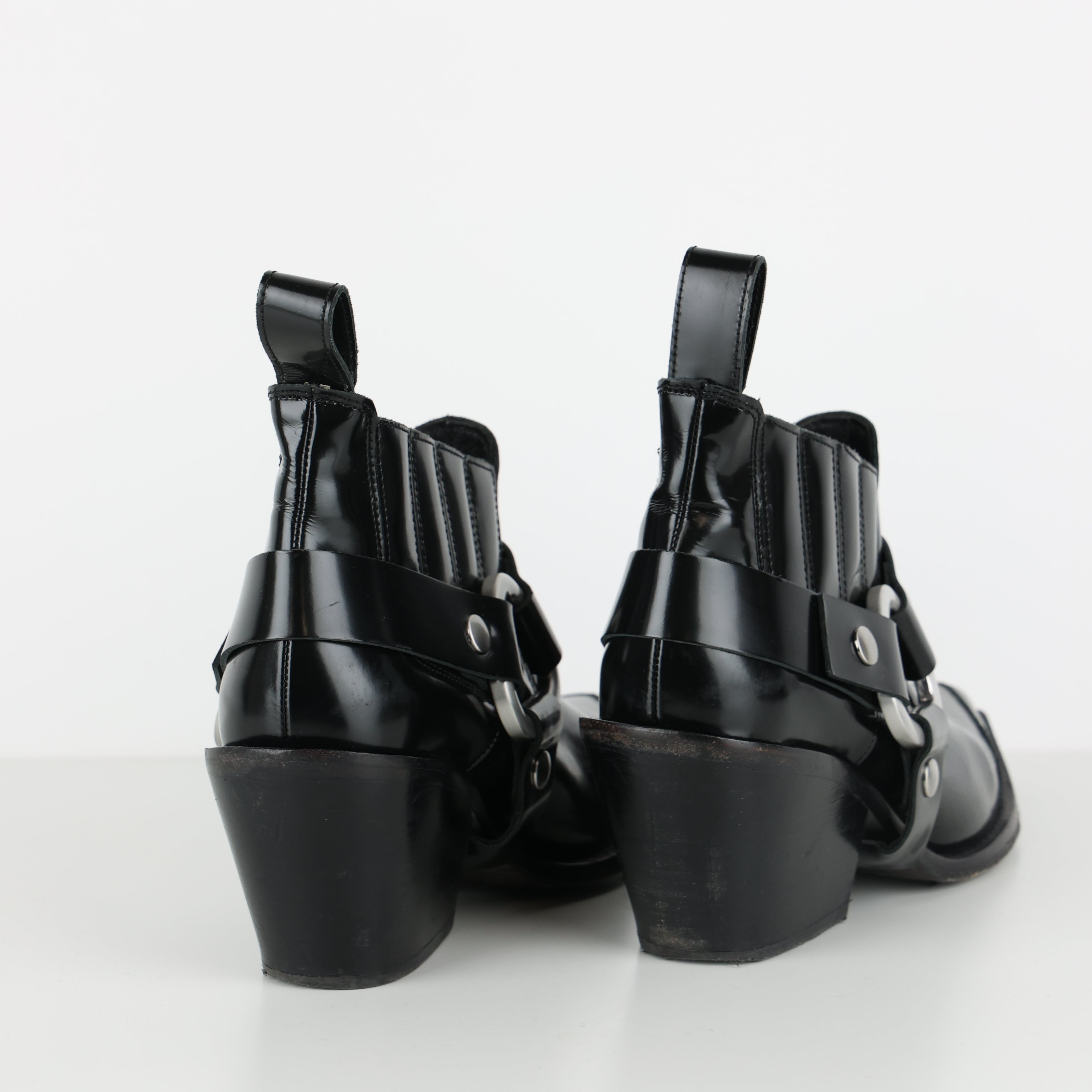Boots , Shoe Size 38