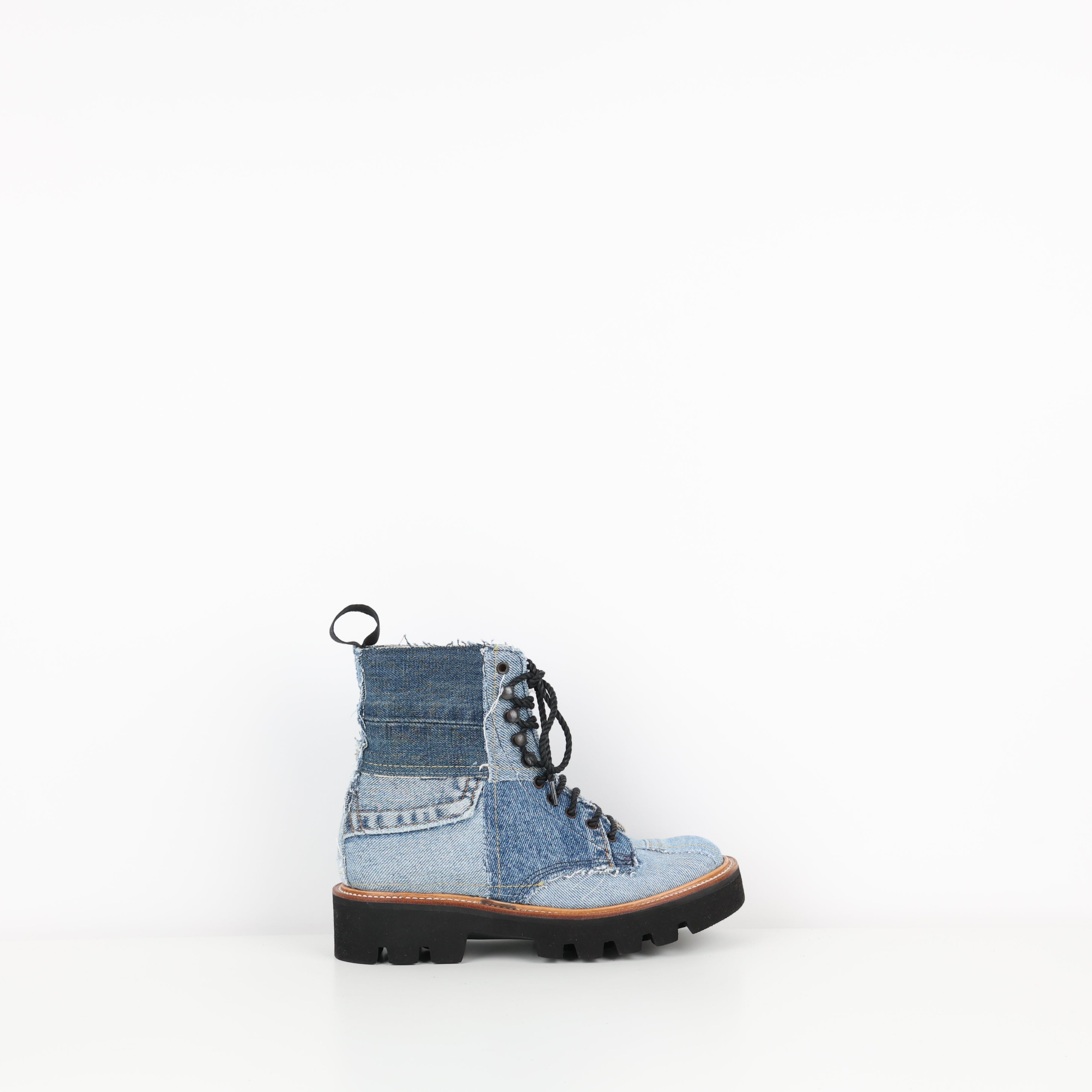 Boots , Shoe Size 37