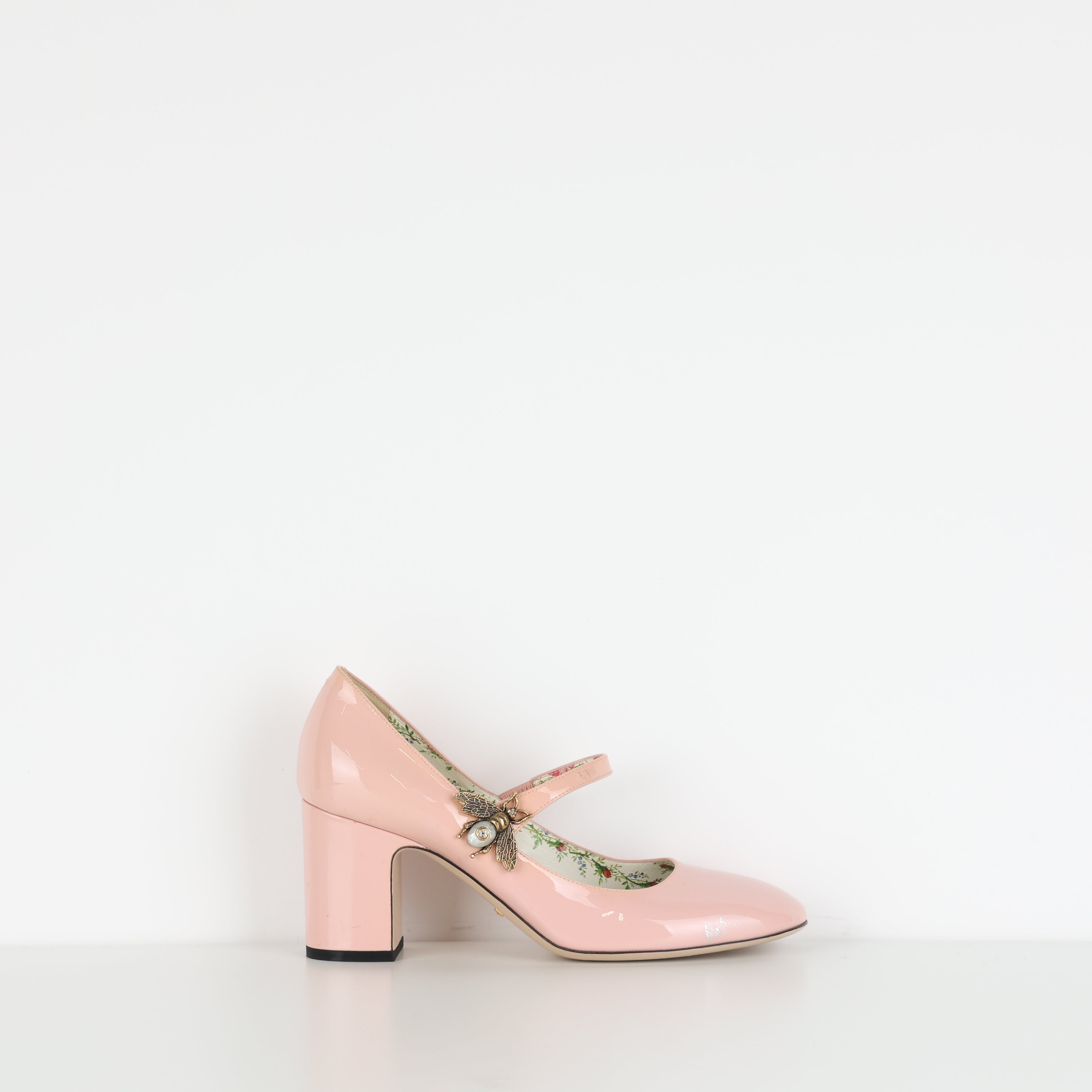 Heels , Shoe Size 38.5