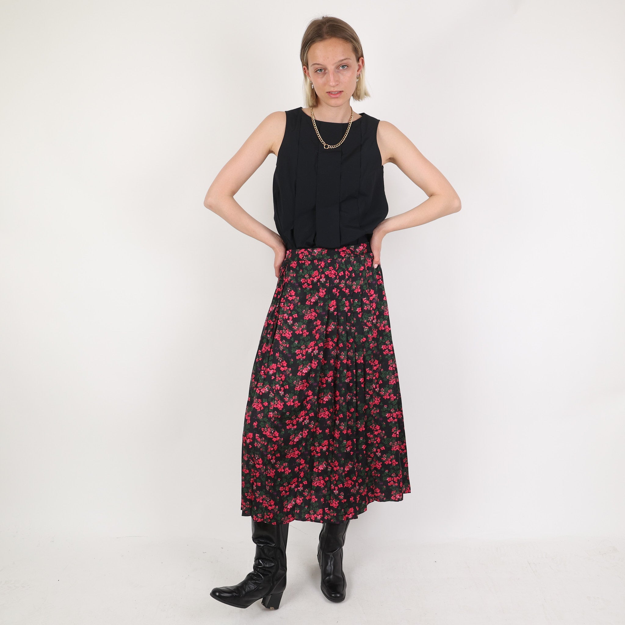 Skirt, UK Size 6