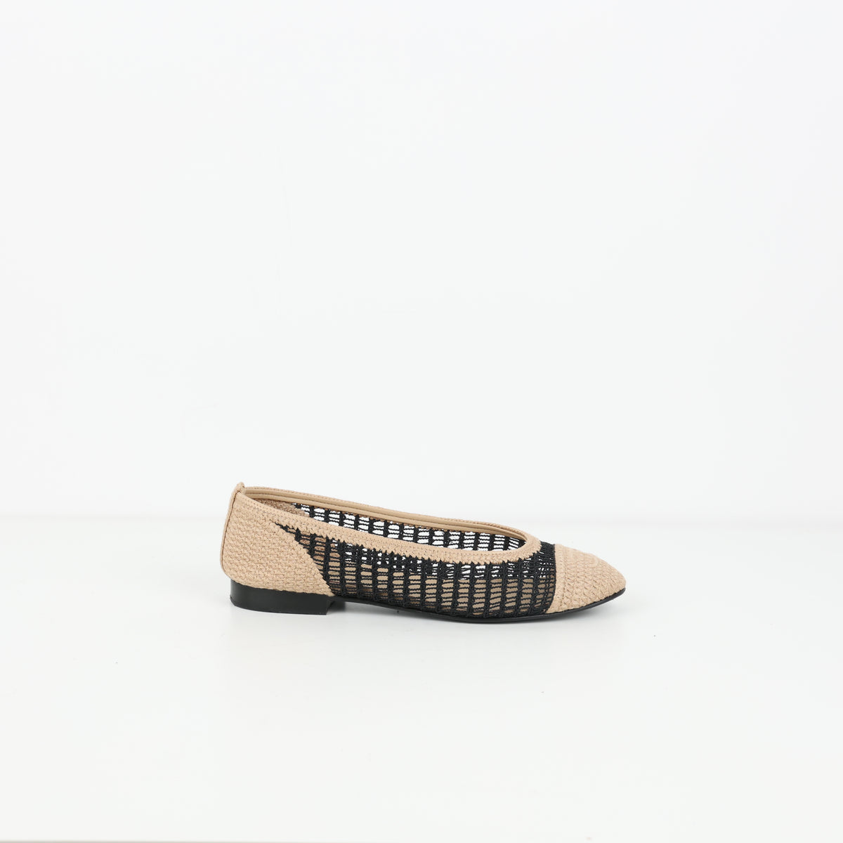 Flats , Shoe Size 38