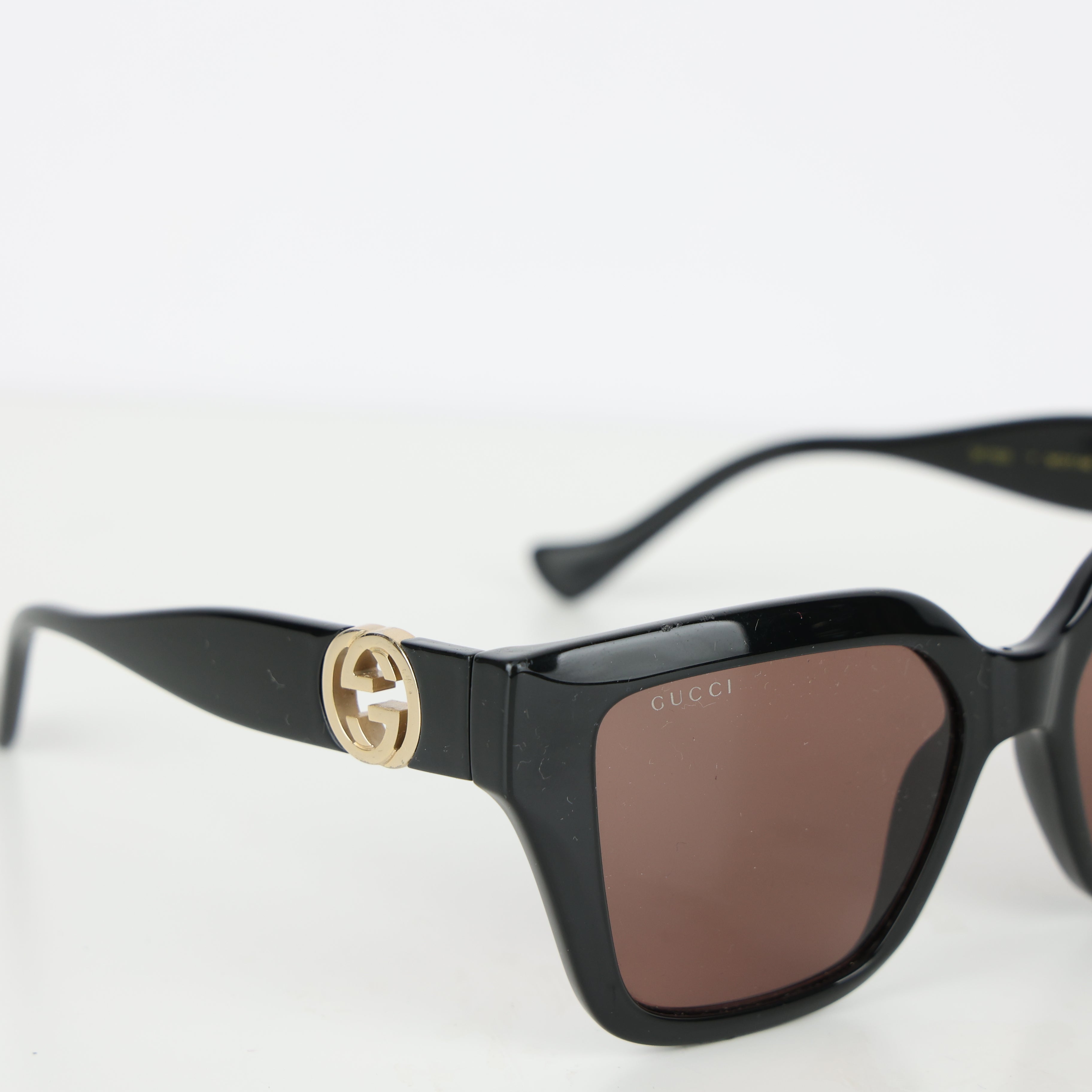 Sunglasses, UK Size One Size