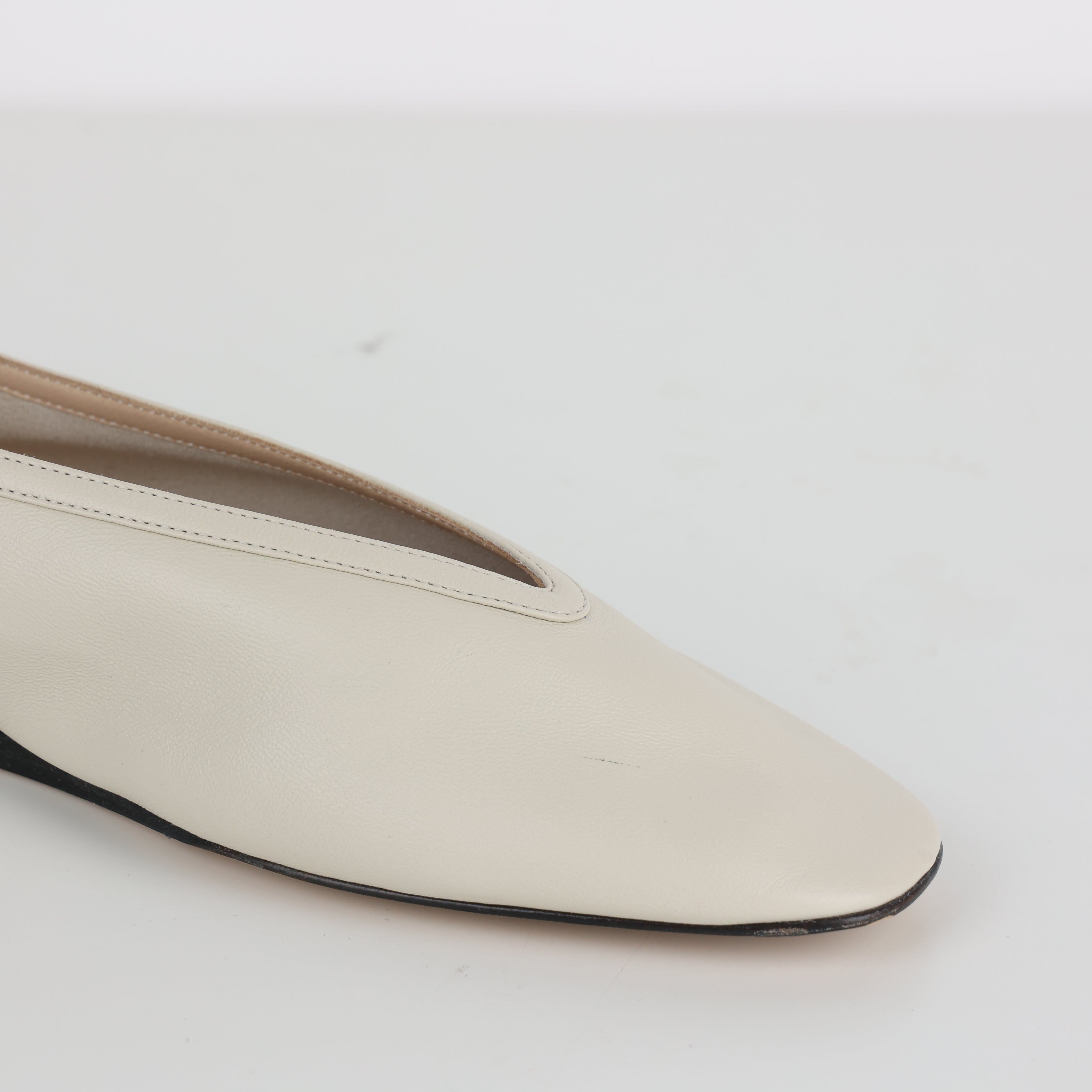Flats , Shoe Size 38