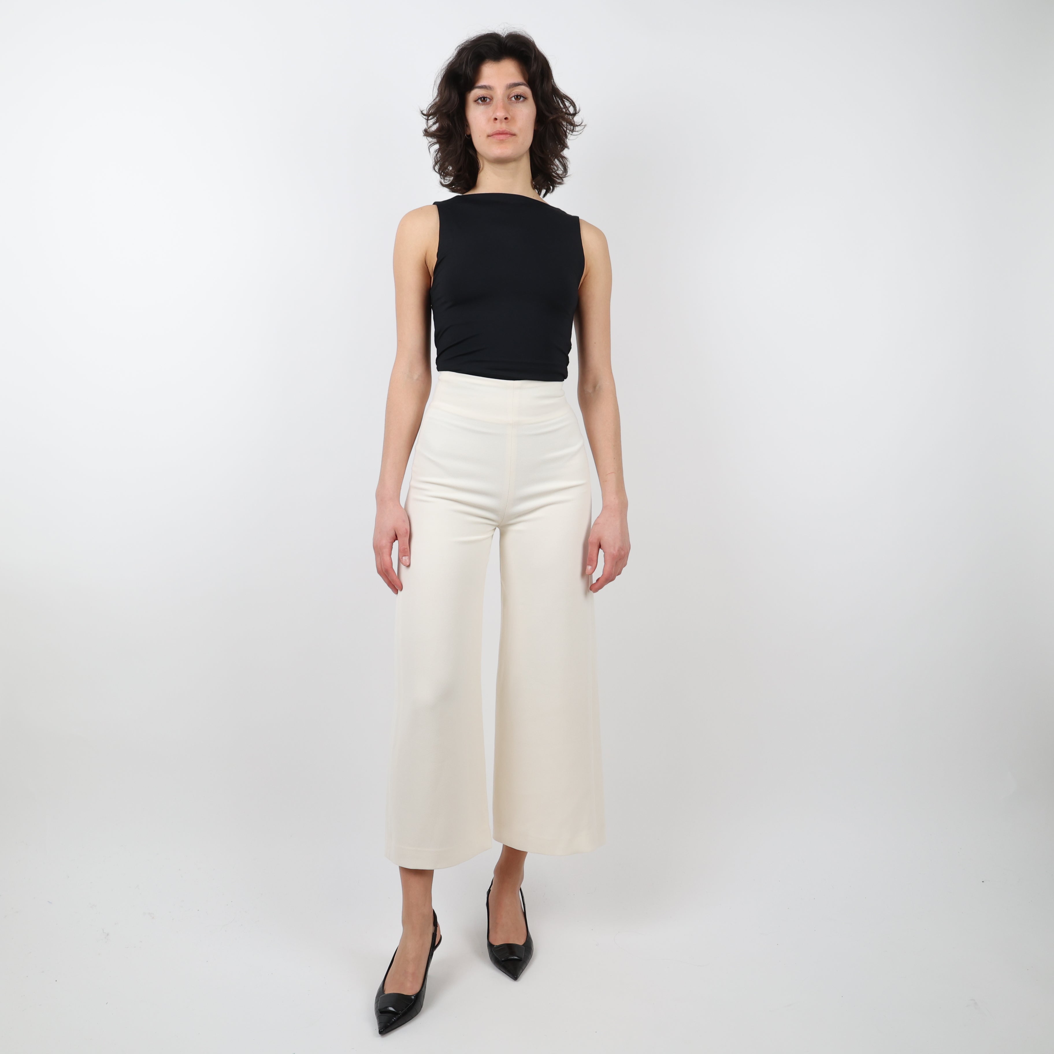 Trousers, UK Size 6