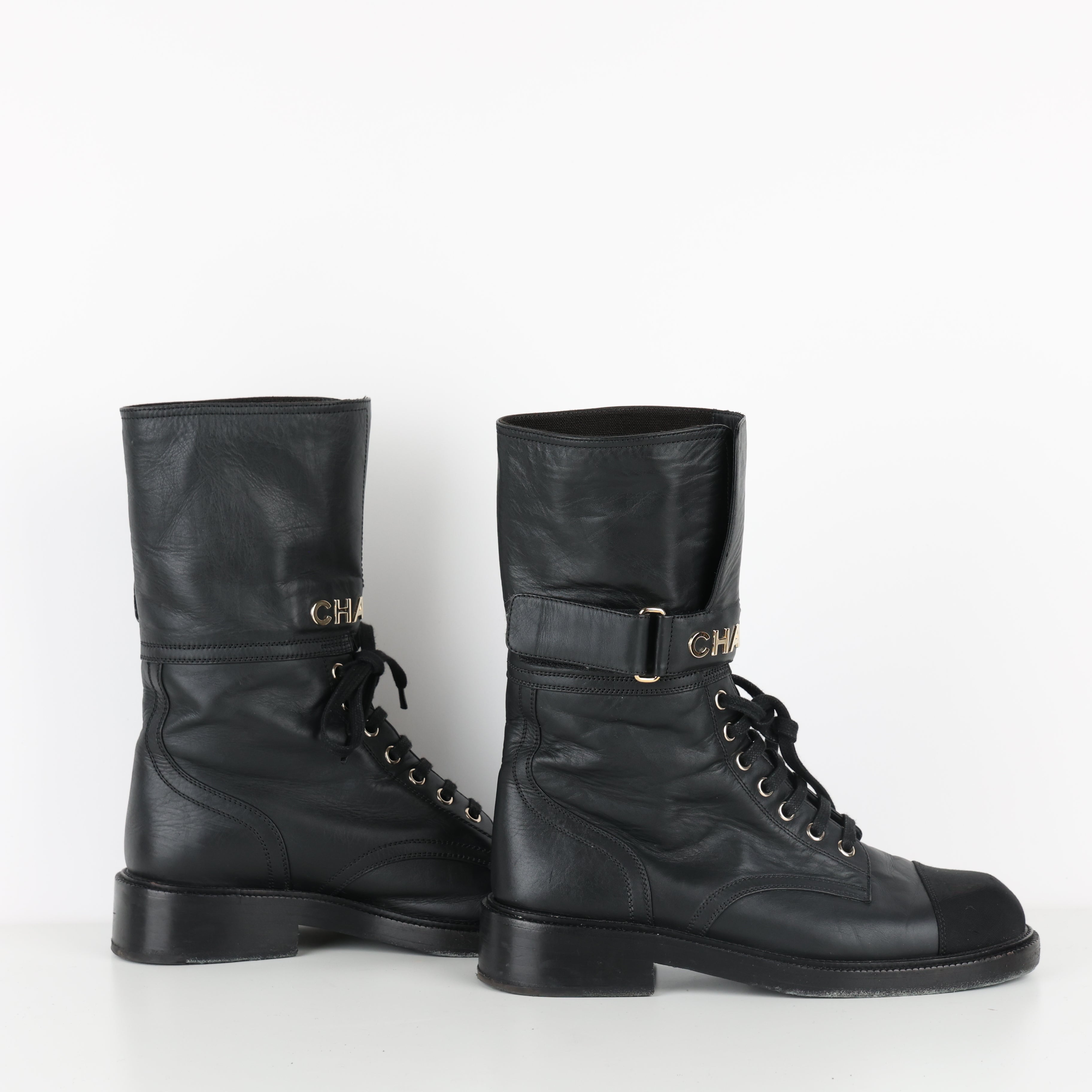 Boots , Shoe Size 39