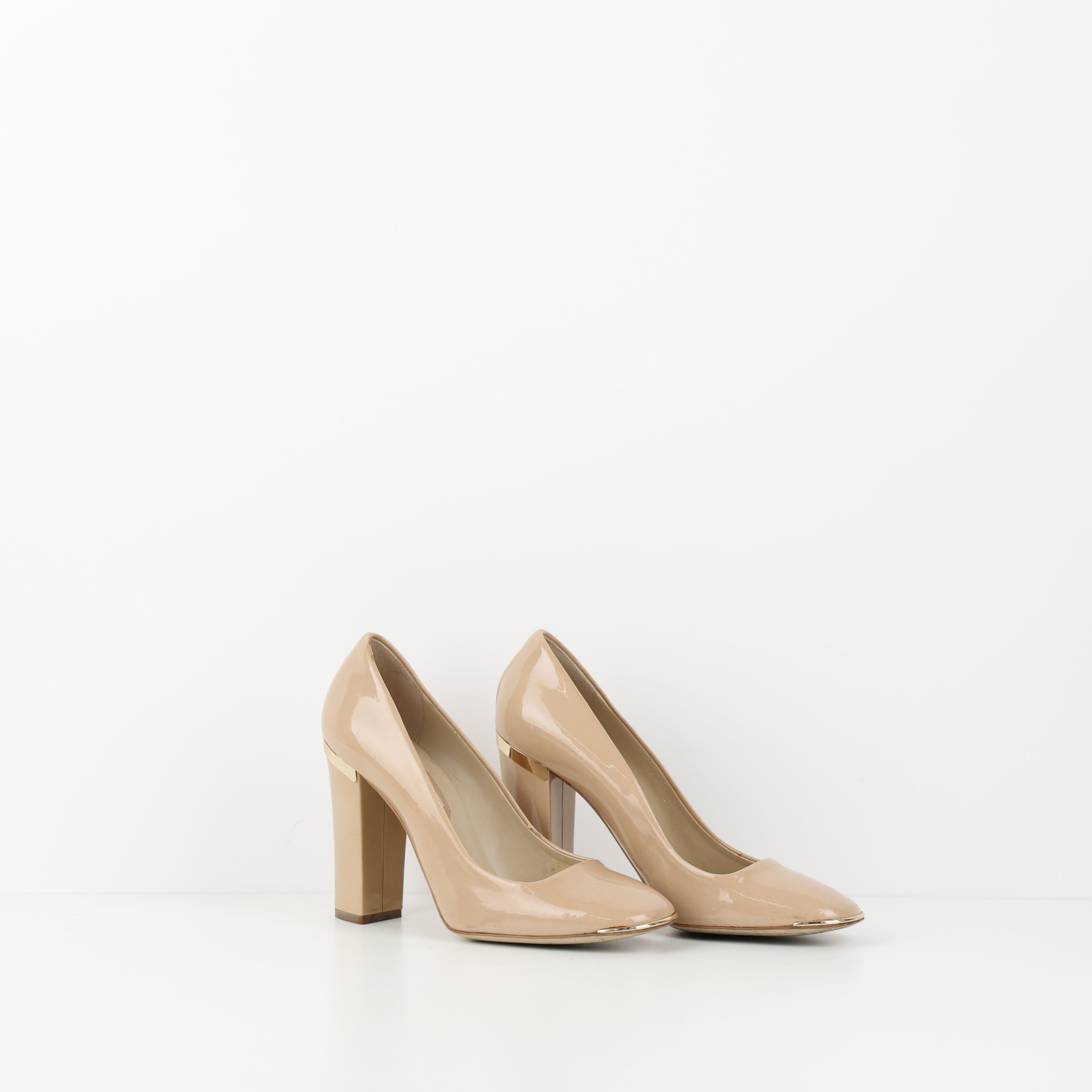 Heels , Shoe Size 39