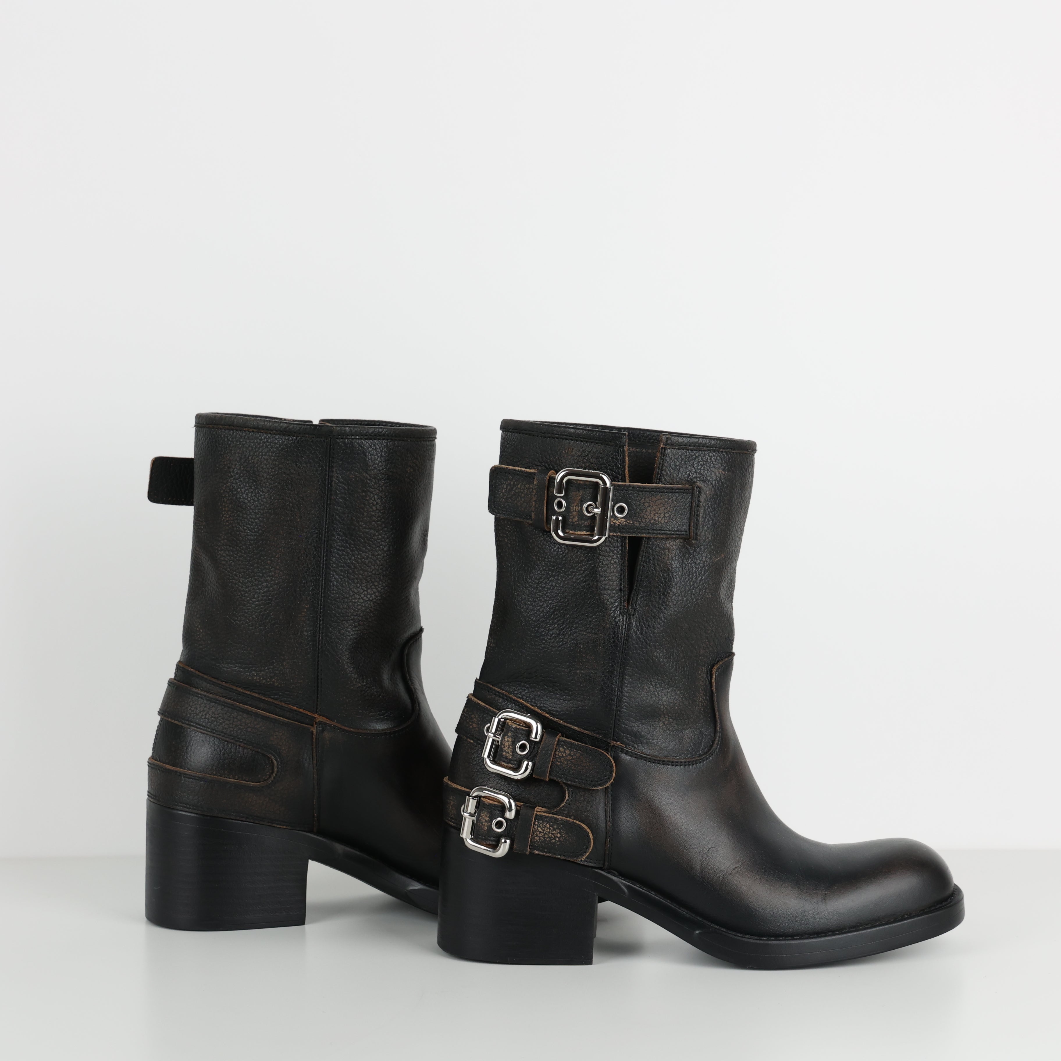 Boots , Shoe Size 38