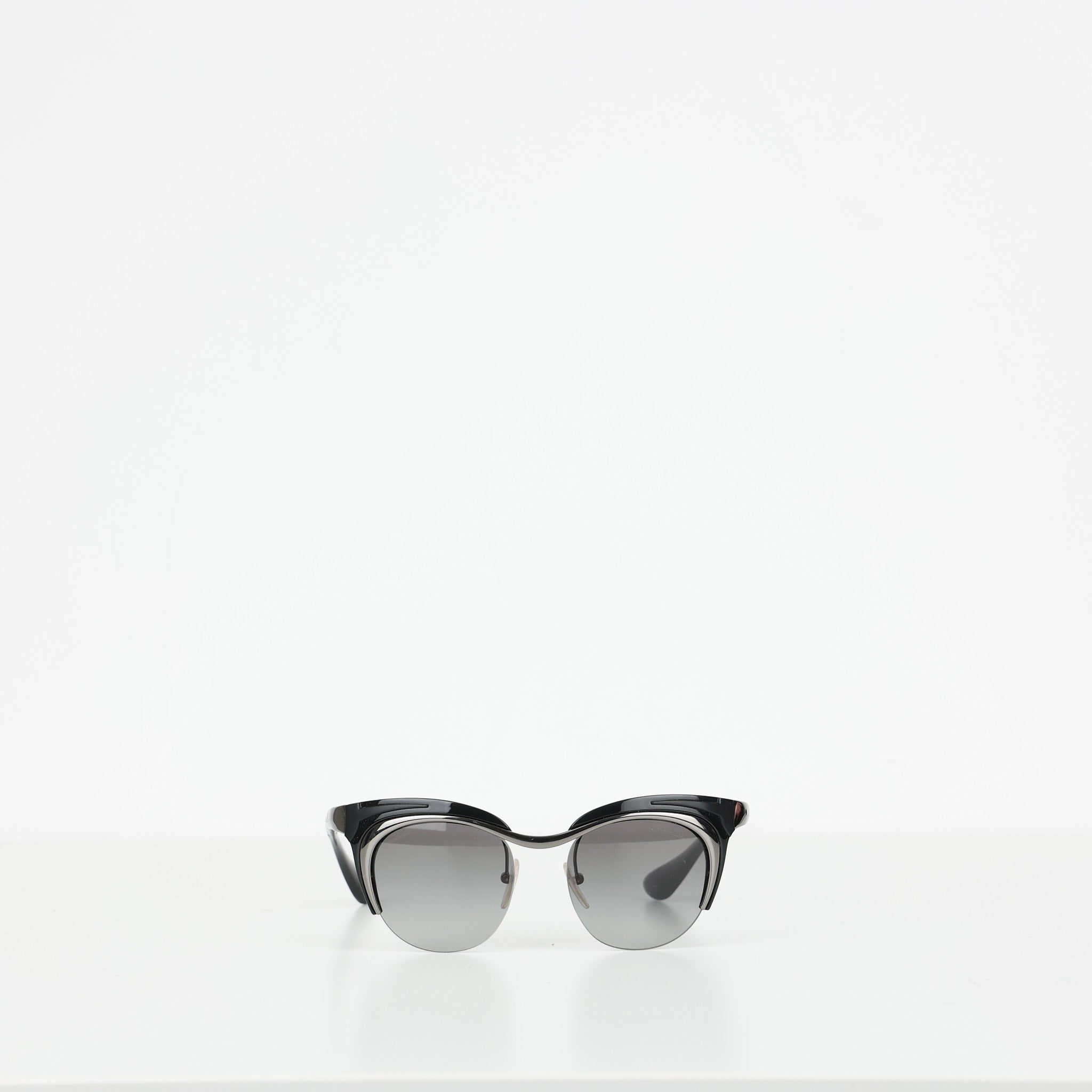 Sunglasses, UK Size 10