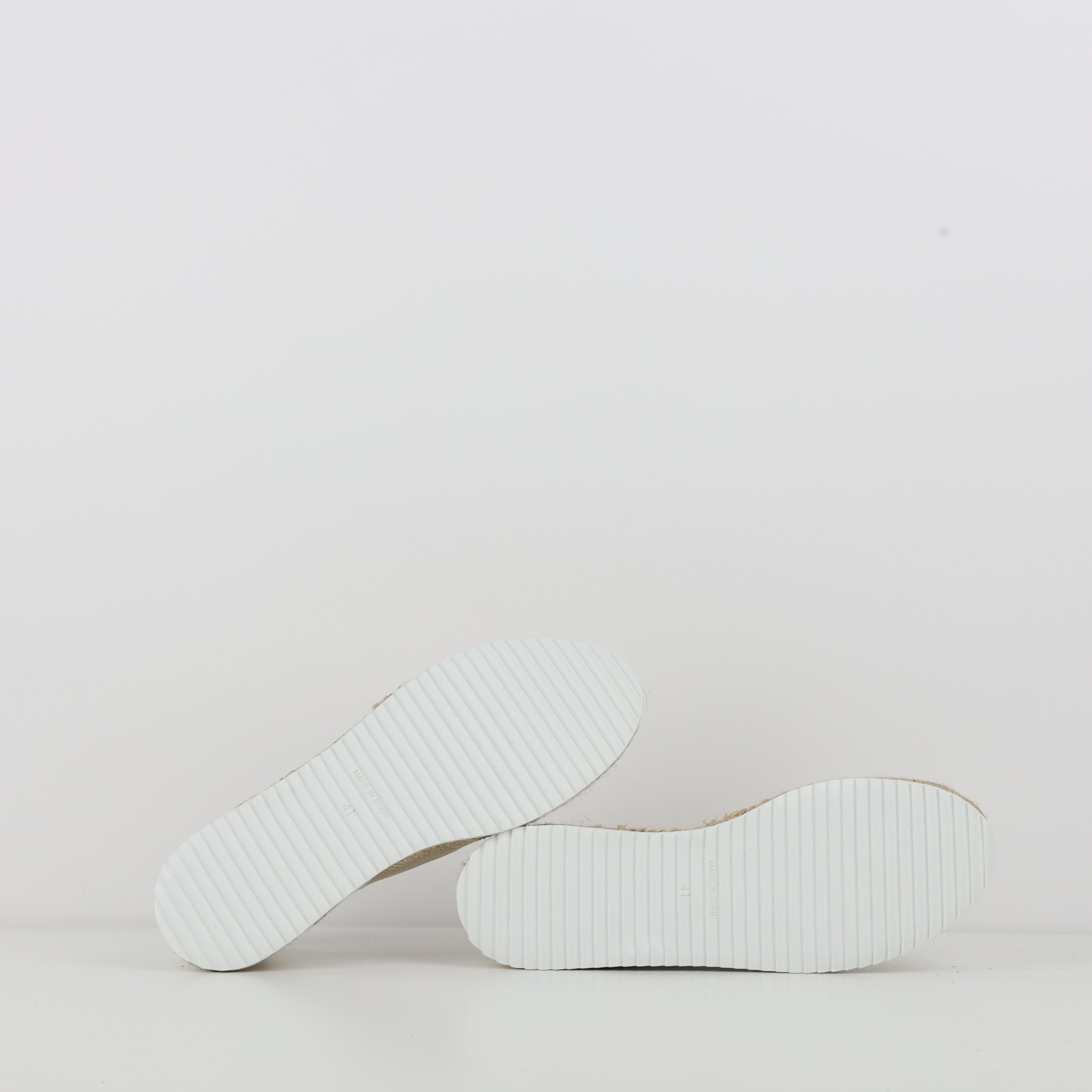 Trainers , Shoe Size 41