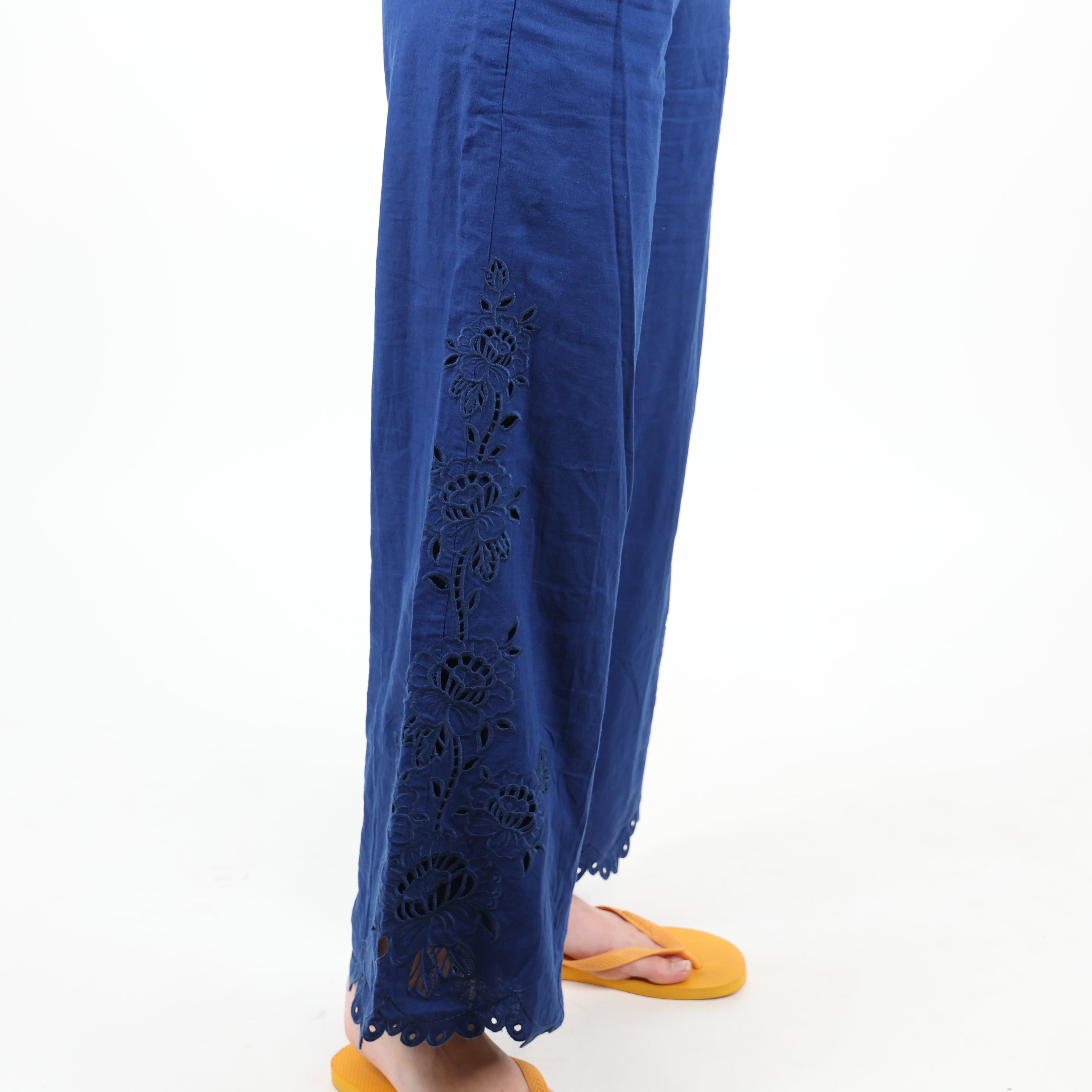 Trousers, UK Size 4