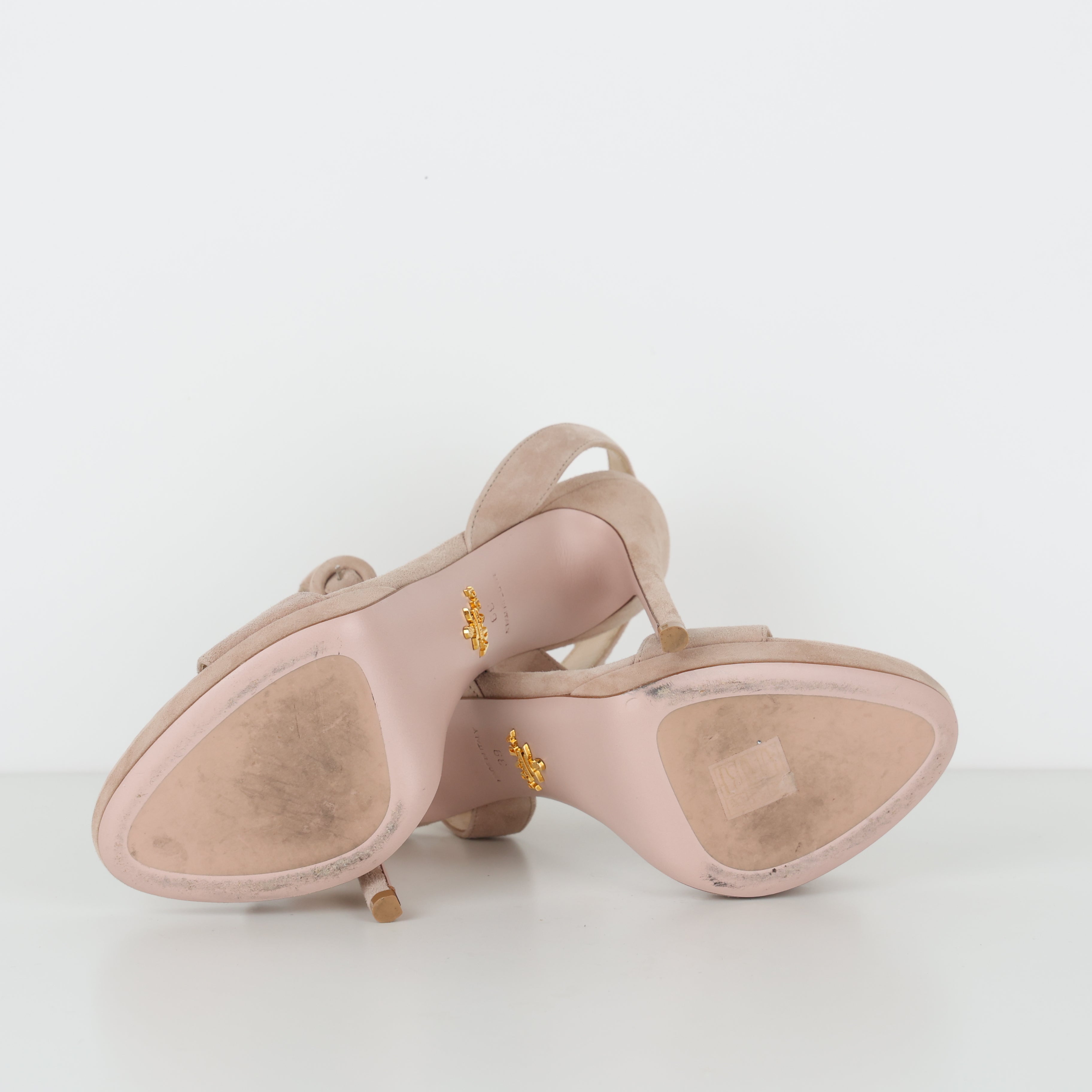 Heels , Shoe Size 39