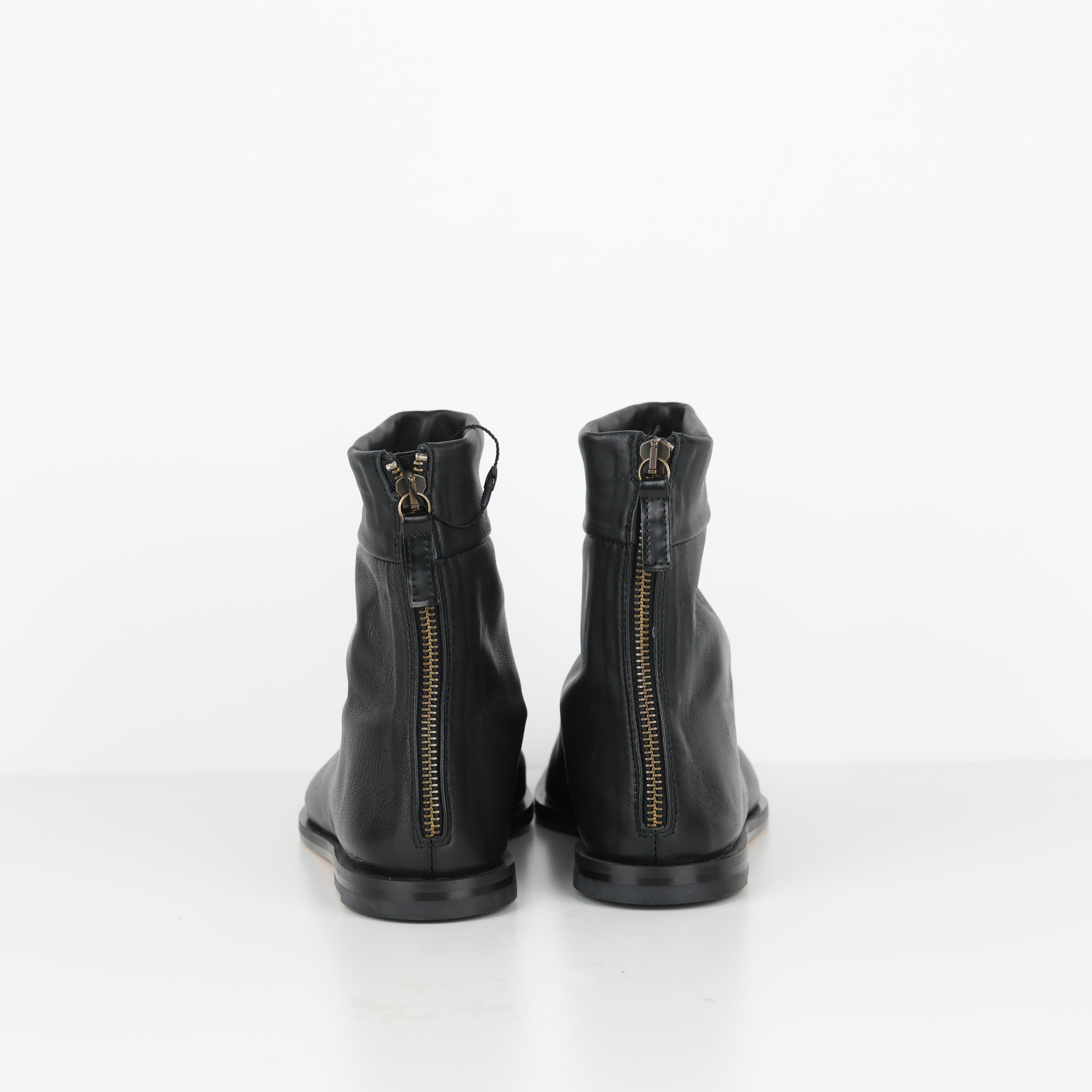 Boots , Shoe Size 39