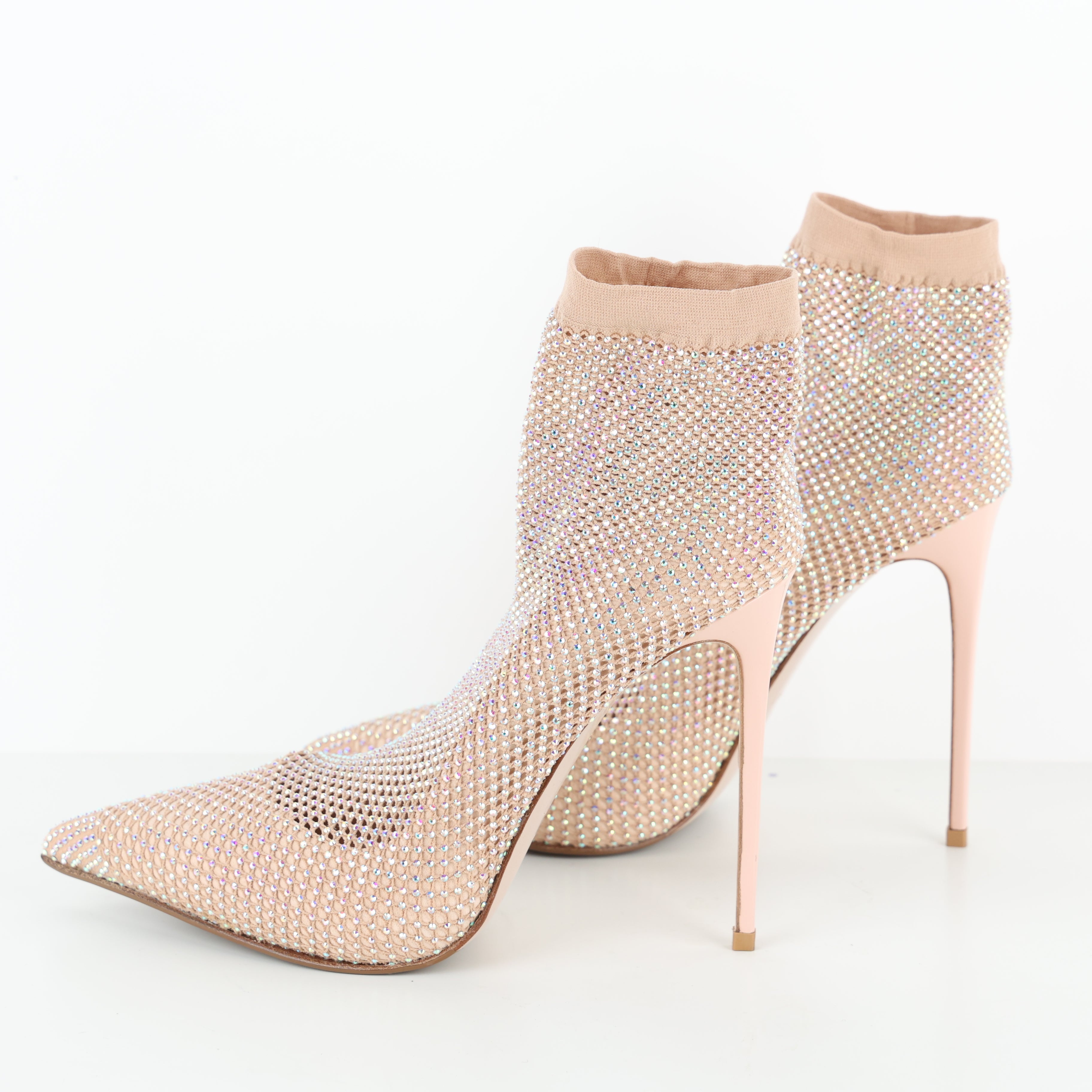 Heels , Shoe Size 39.5
