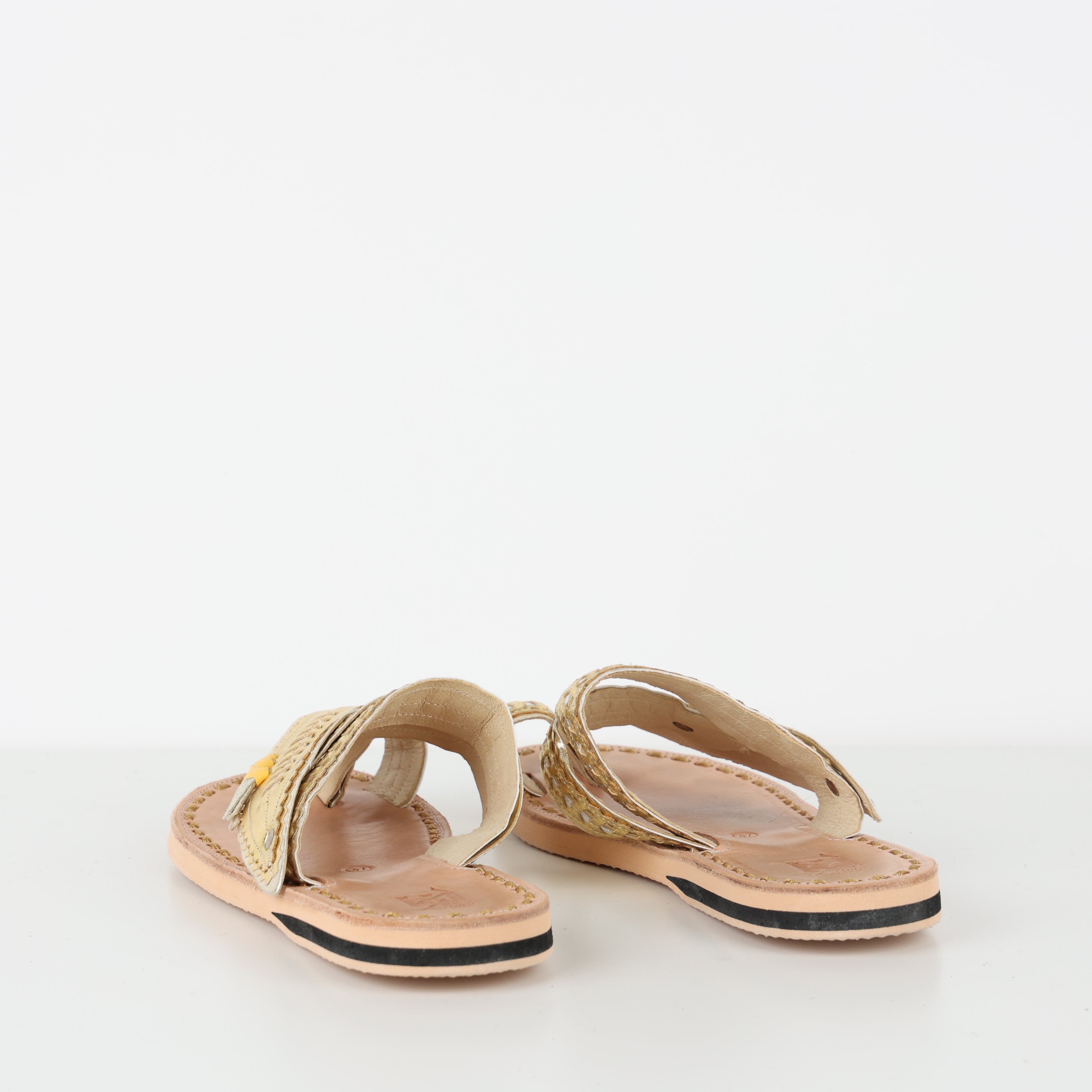 Flats , Shoe Size 37