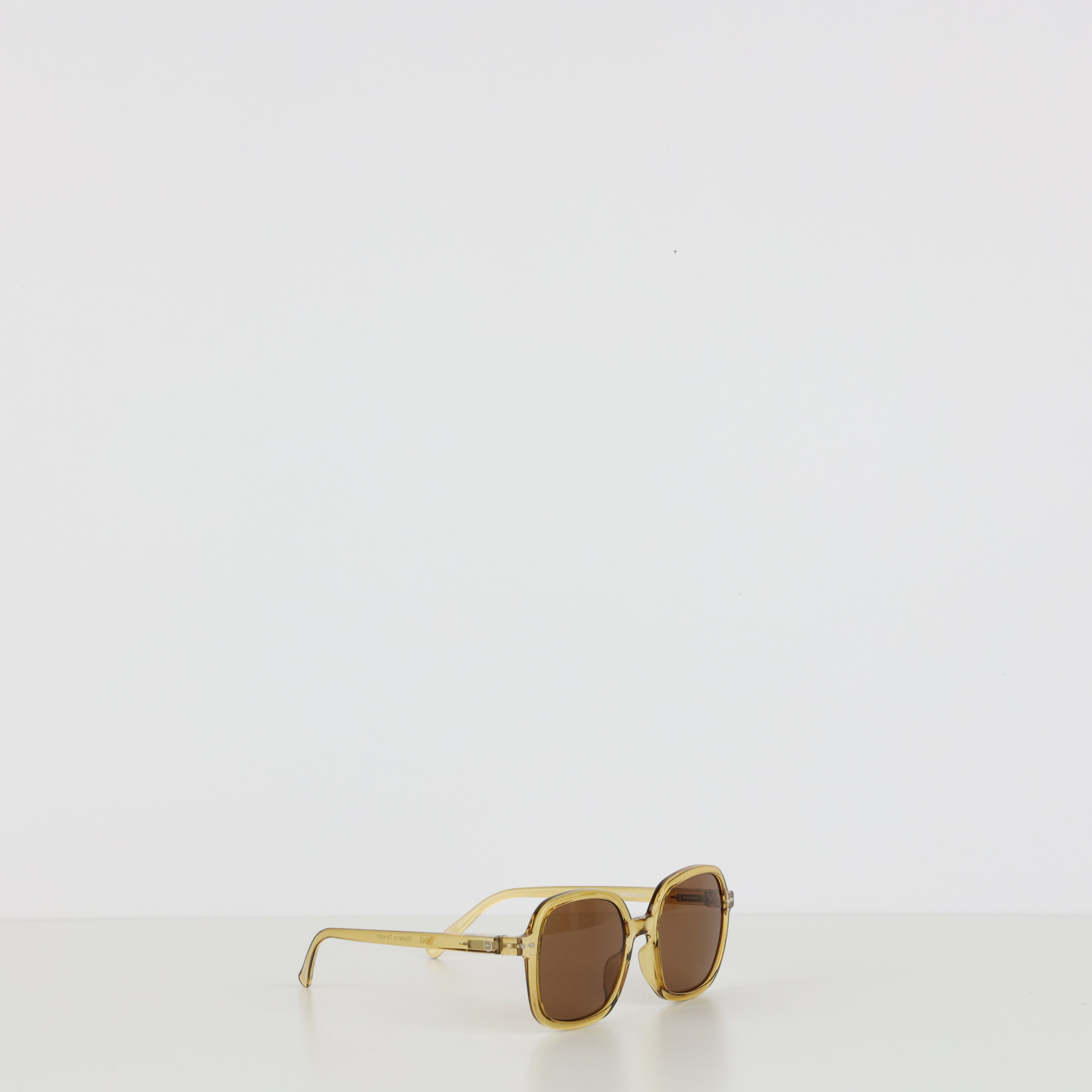 Sunglasses, UK Size One Size