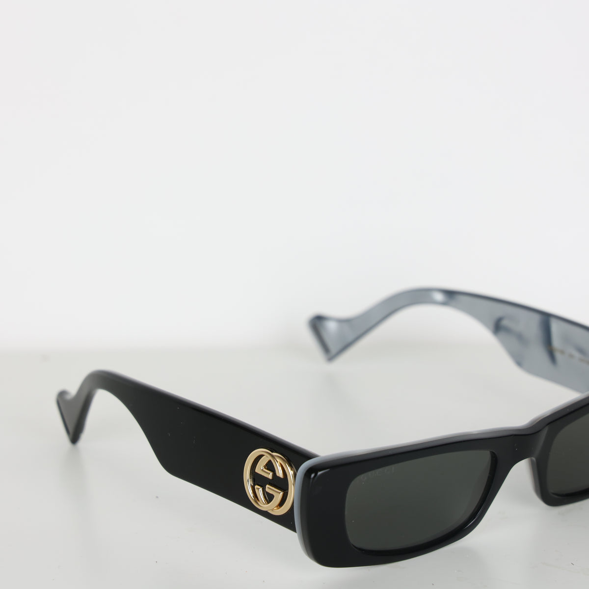 Sunglasses, UK Size One Size
