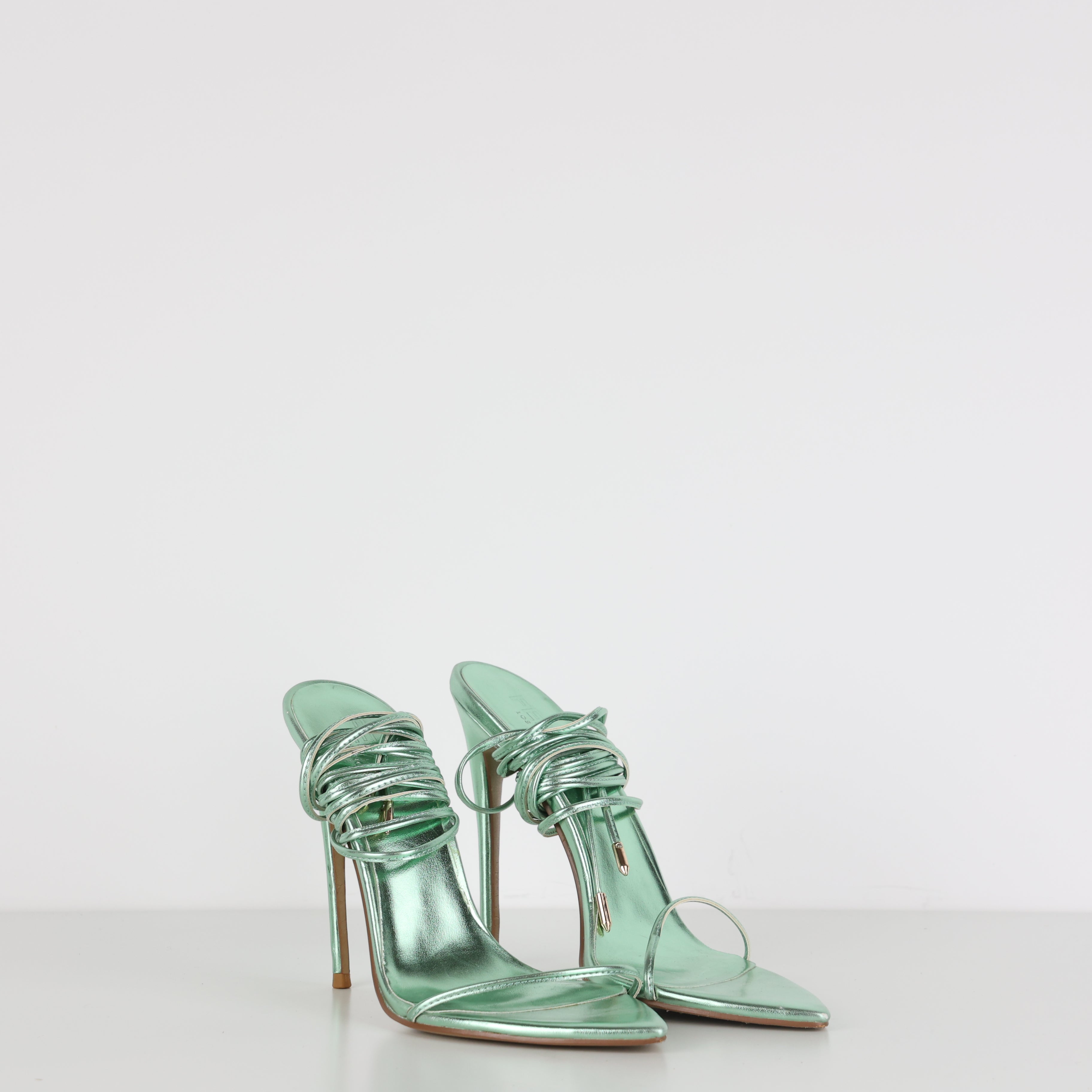 Heels , Shoe Size 39