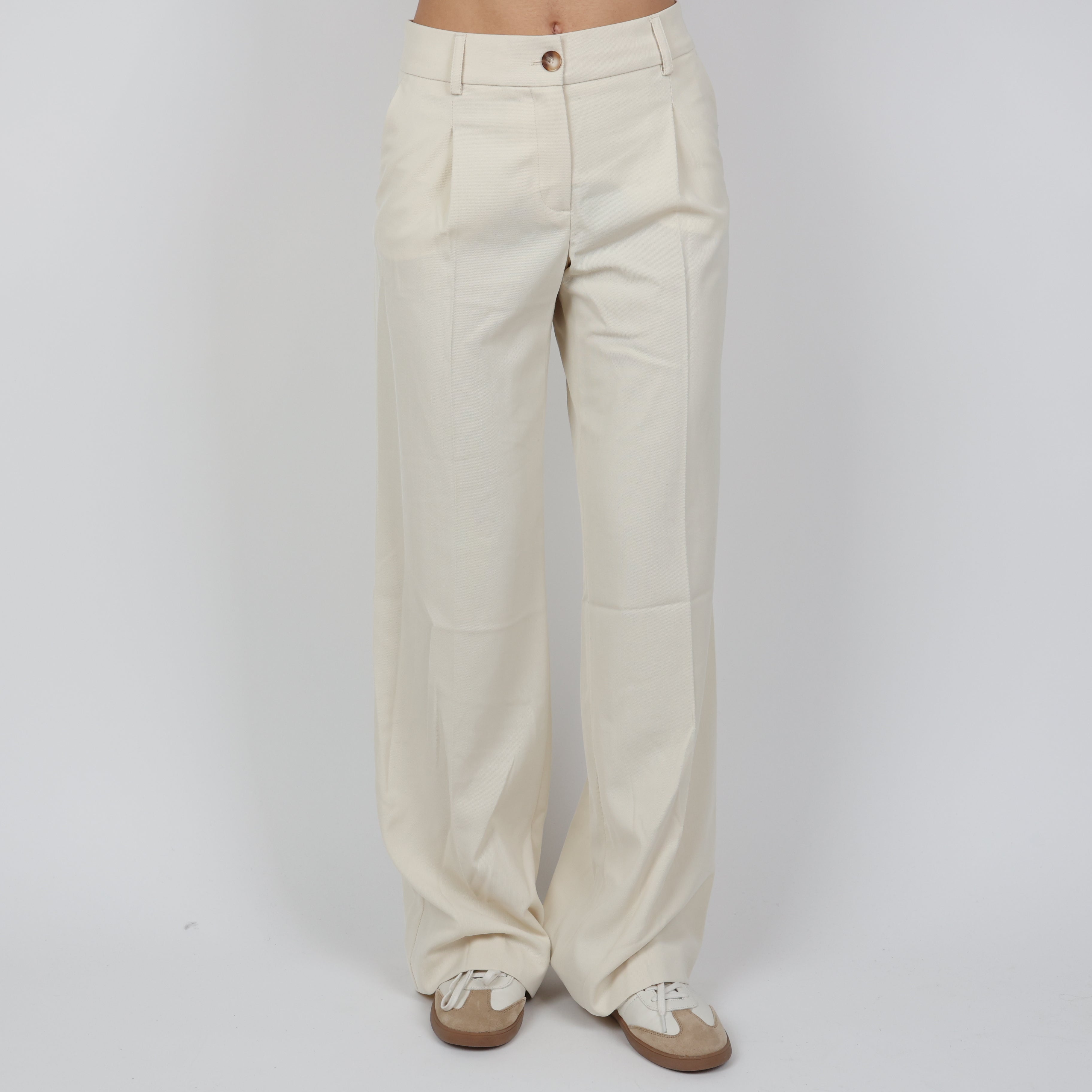 Trousers, UK Size 6