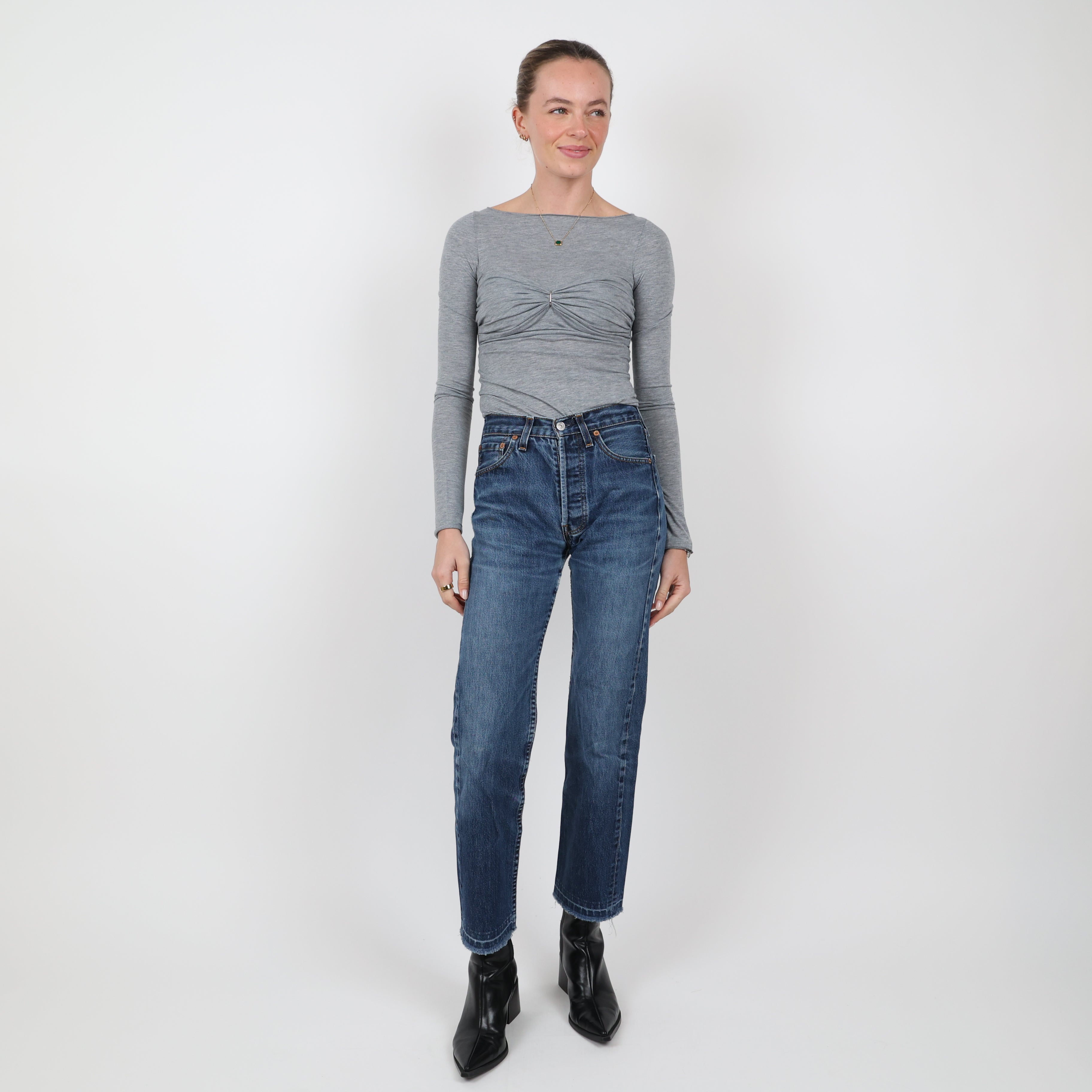 Jeans, Waist 28